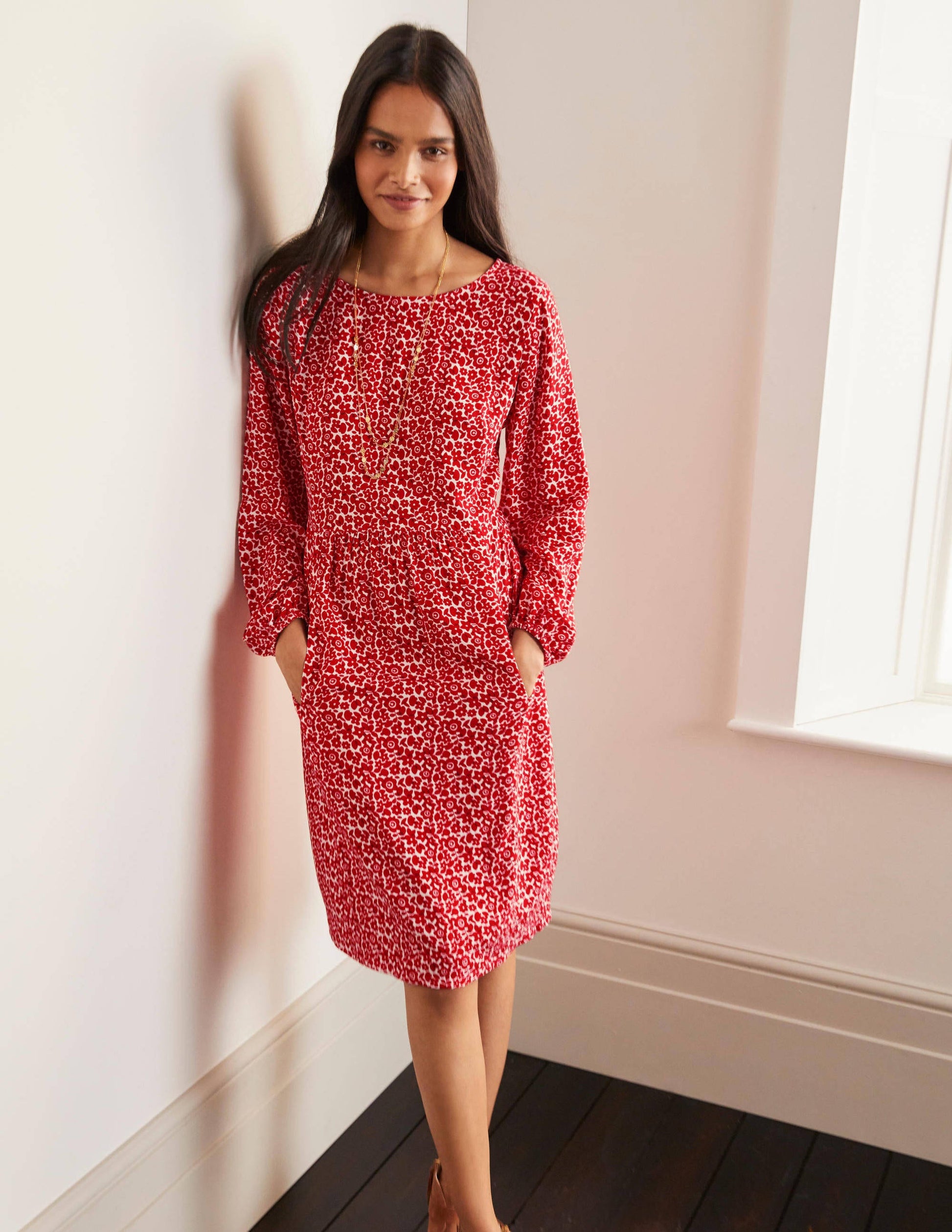 Robe Serena-Rouge cerise, petit motif Ditsy Pop-1