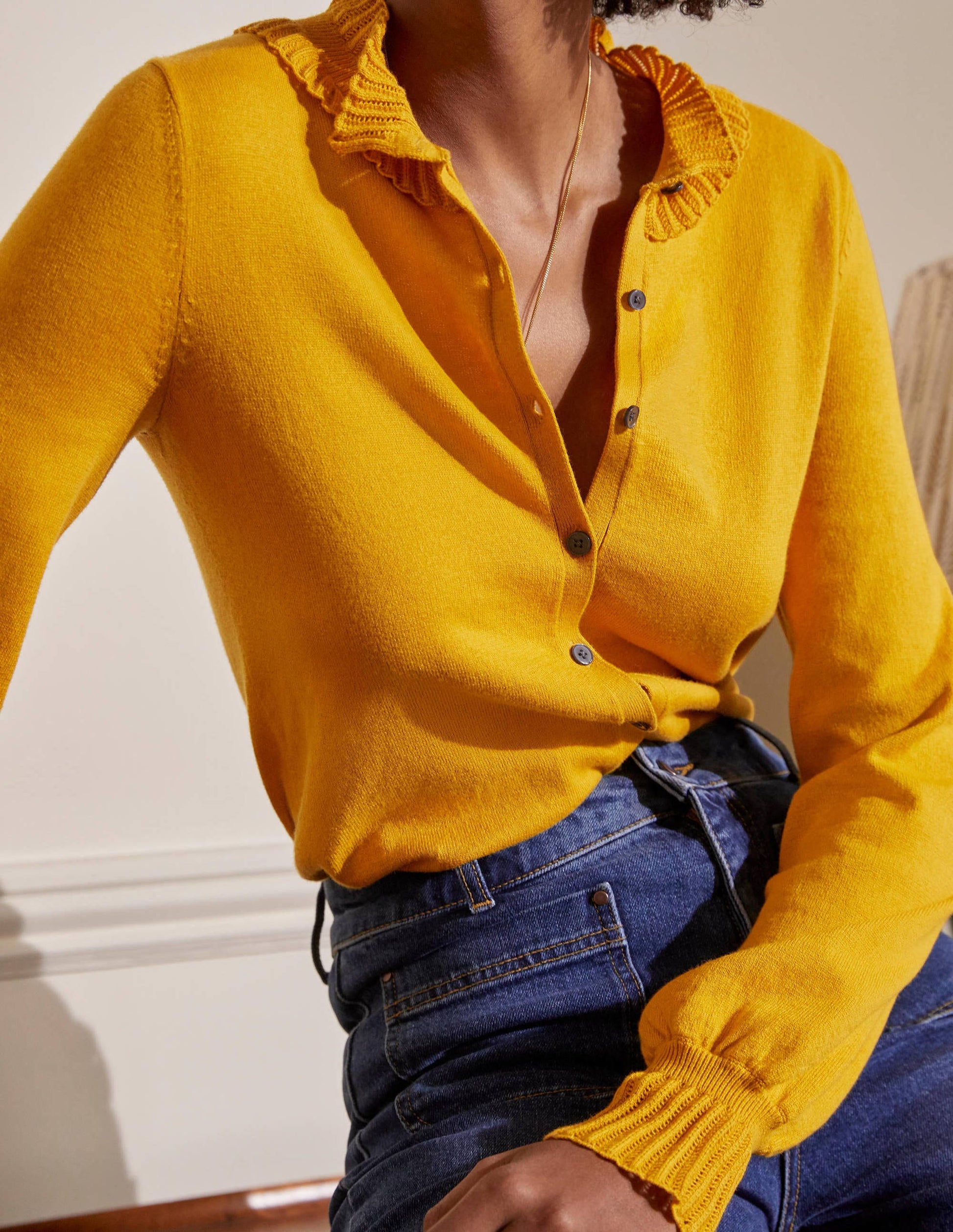 Frederica Pointelle-Cardigan-Sonnengelb-2