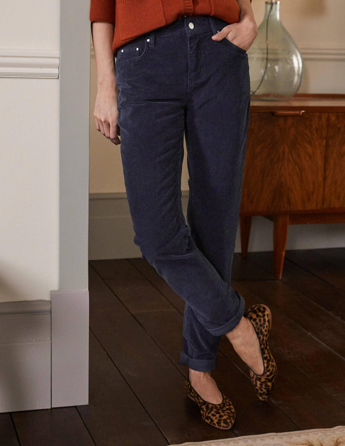 Girlfriend-Cordjeans-Marineblau - Image 3