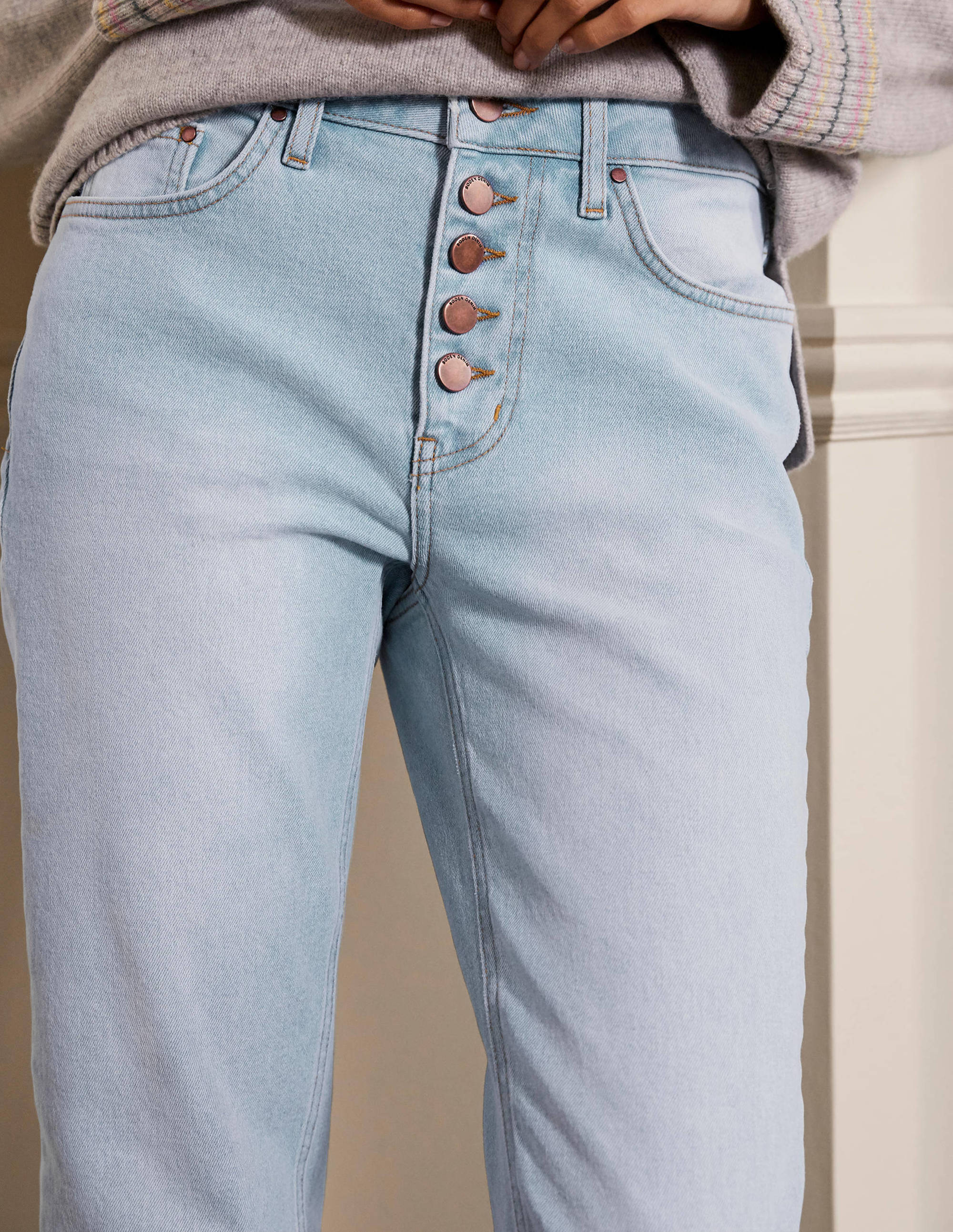 Girlfriend-Jeans-Blau, Helle Waschung - Image 3