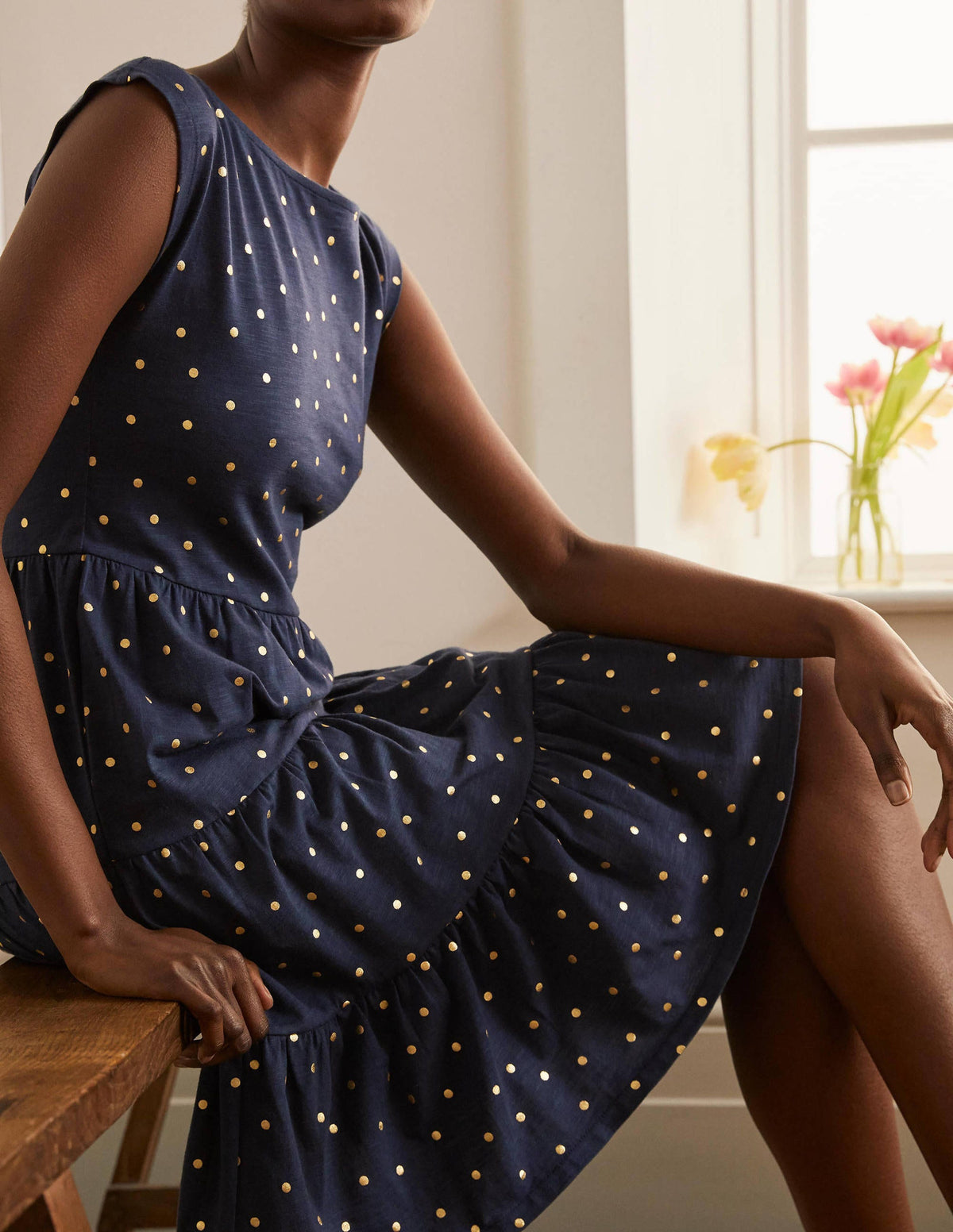 Romaine Stufenkleid aus Jersey-Navy/Gold, Polka-Tupfen-4