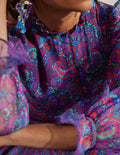 Robe Saskia en soie-Bleu marine foncé, motif Opulent Bloom
