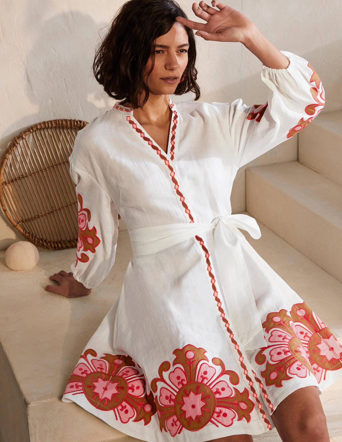 Robe Amber brodée en lin-Blanc - Image 4