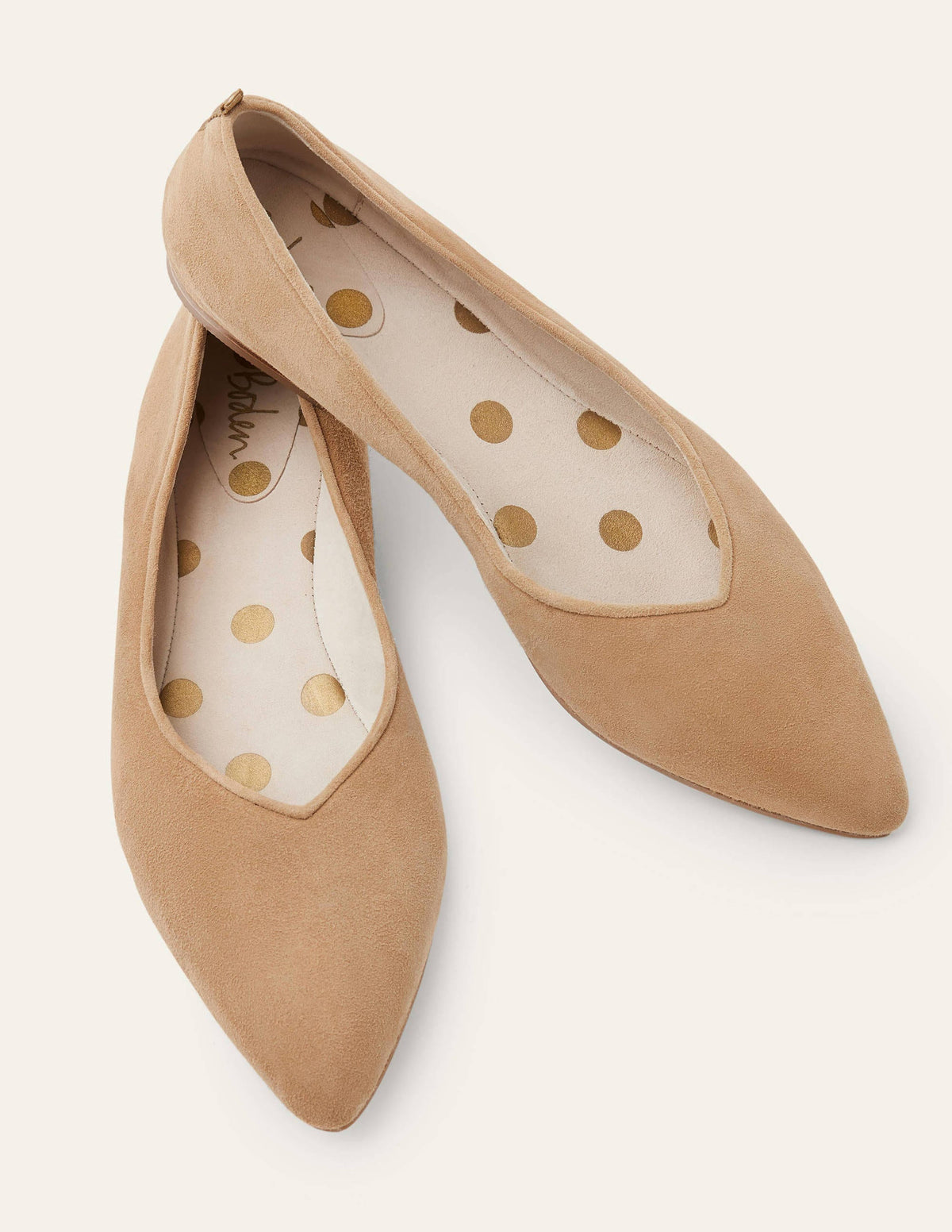Julia Flache Pumps mit spitzer Zehenpartie-Kamelbraun-1