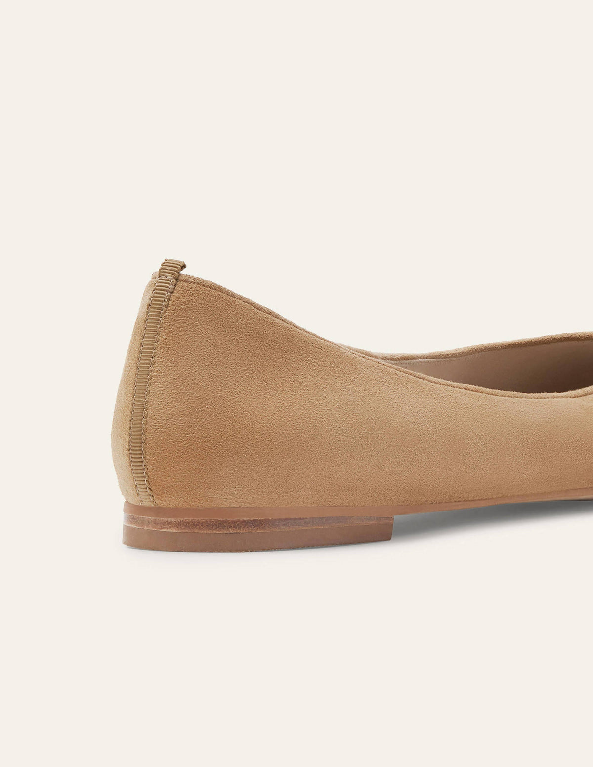 Julia Flache Pumps mit spitzer Zehenpartie-Kamelbraun-3