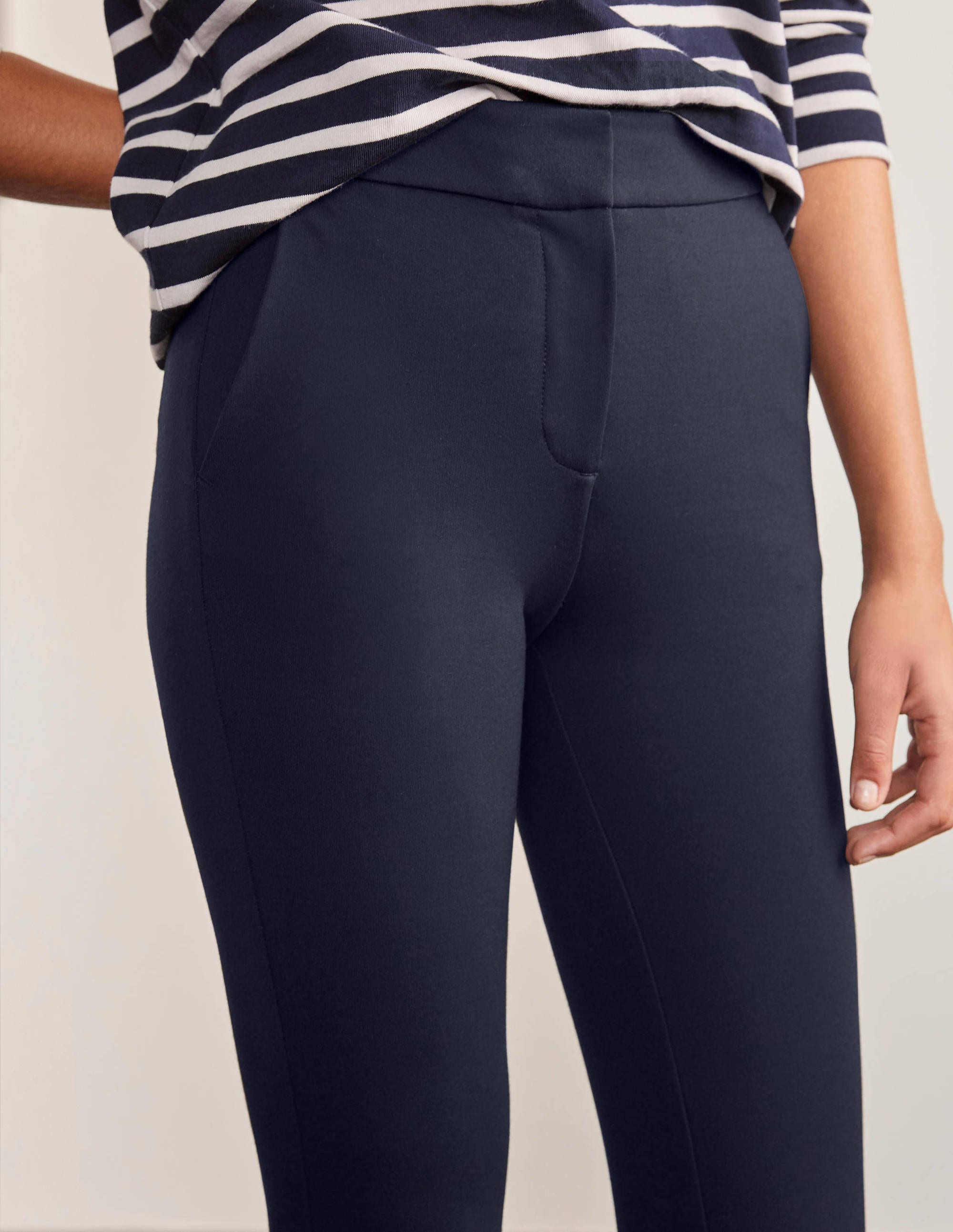 Hampshire Bootcut-Hose-Marineblau - Image 3