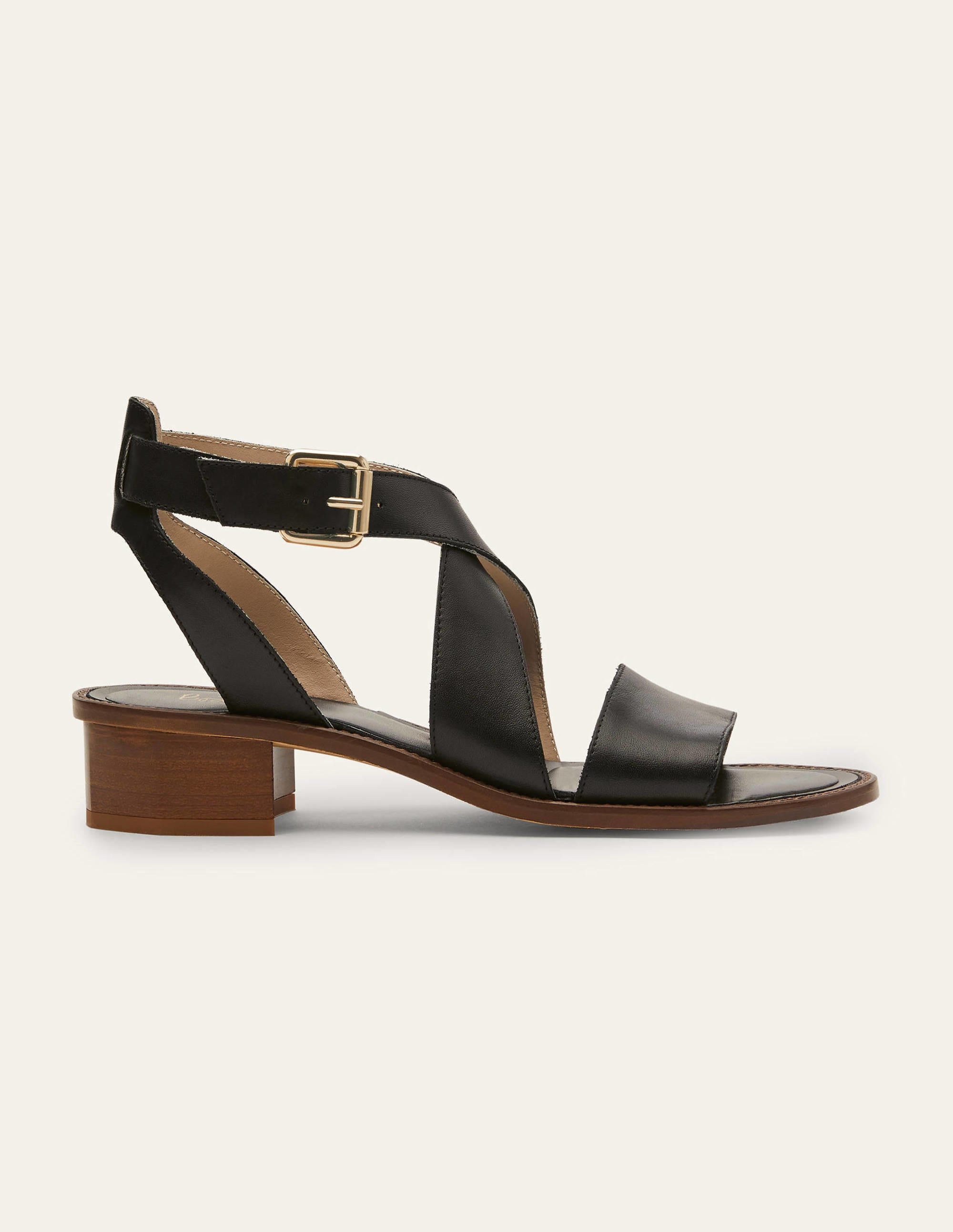 Erin Sandalen-Schwarz - Image 2