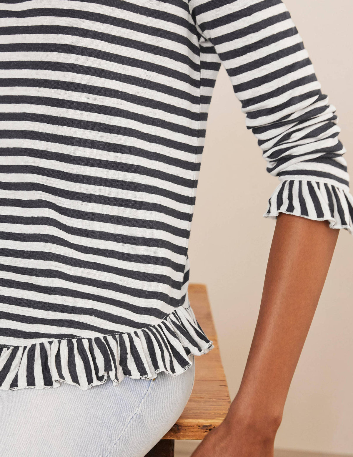 Dorothy Linen Jersey Top-Navy/ Ivory - Image 4