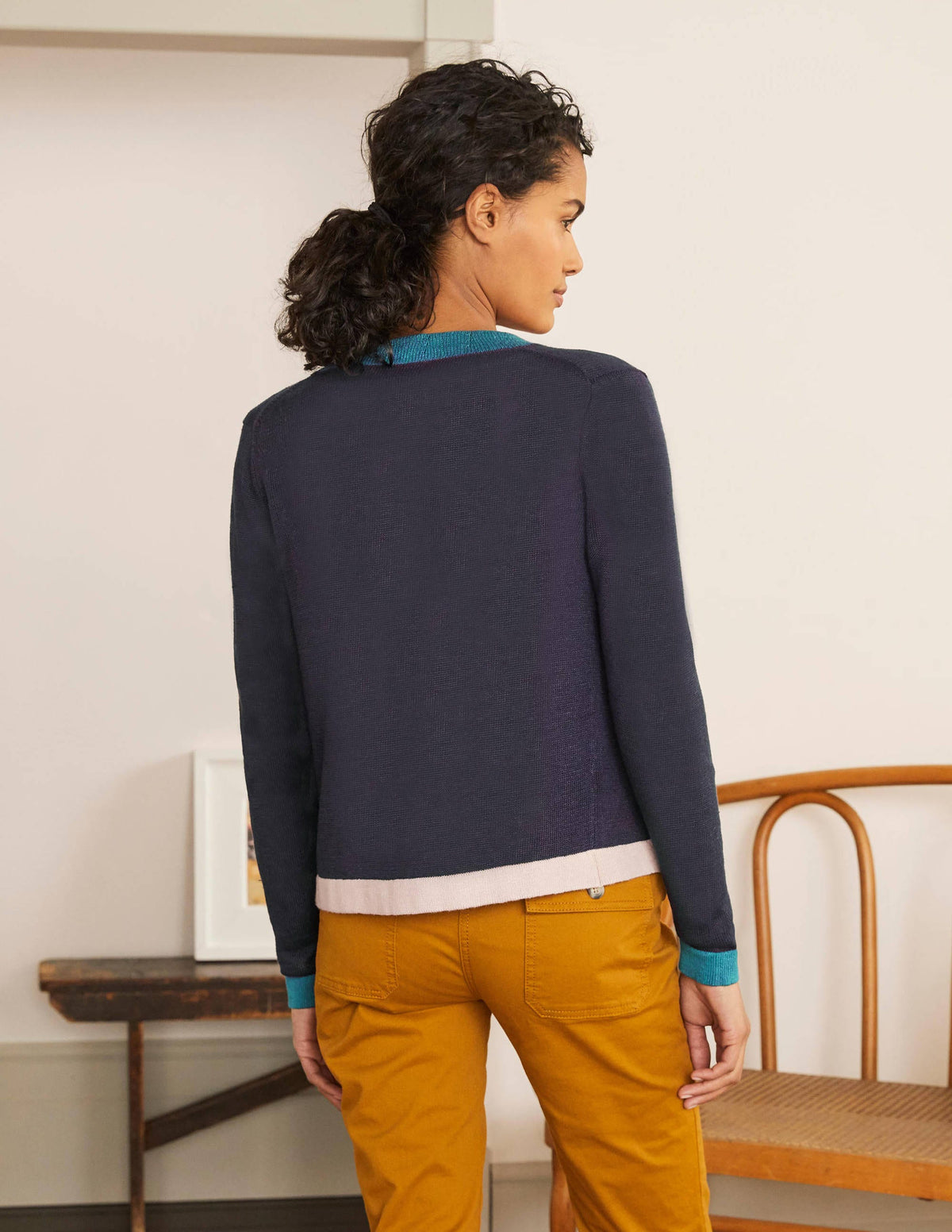 Leinencardigan mit Streifenborten-Navy, Blockfarben-3