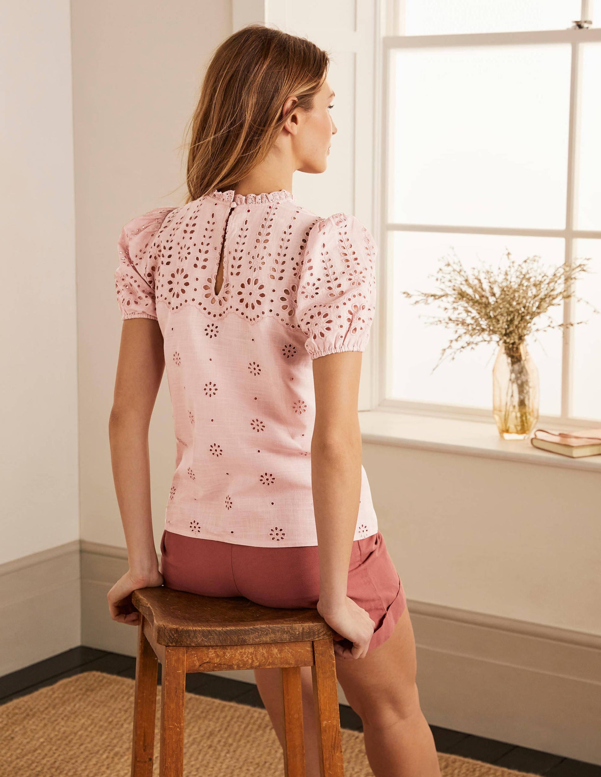 Altheda Broderie Top-Milkshake-2