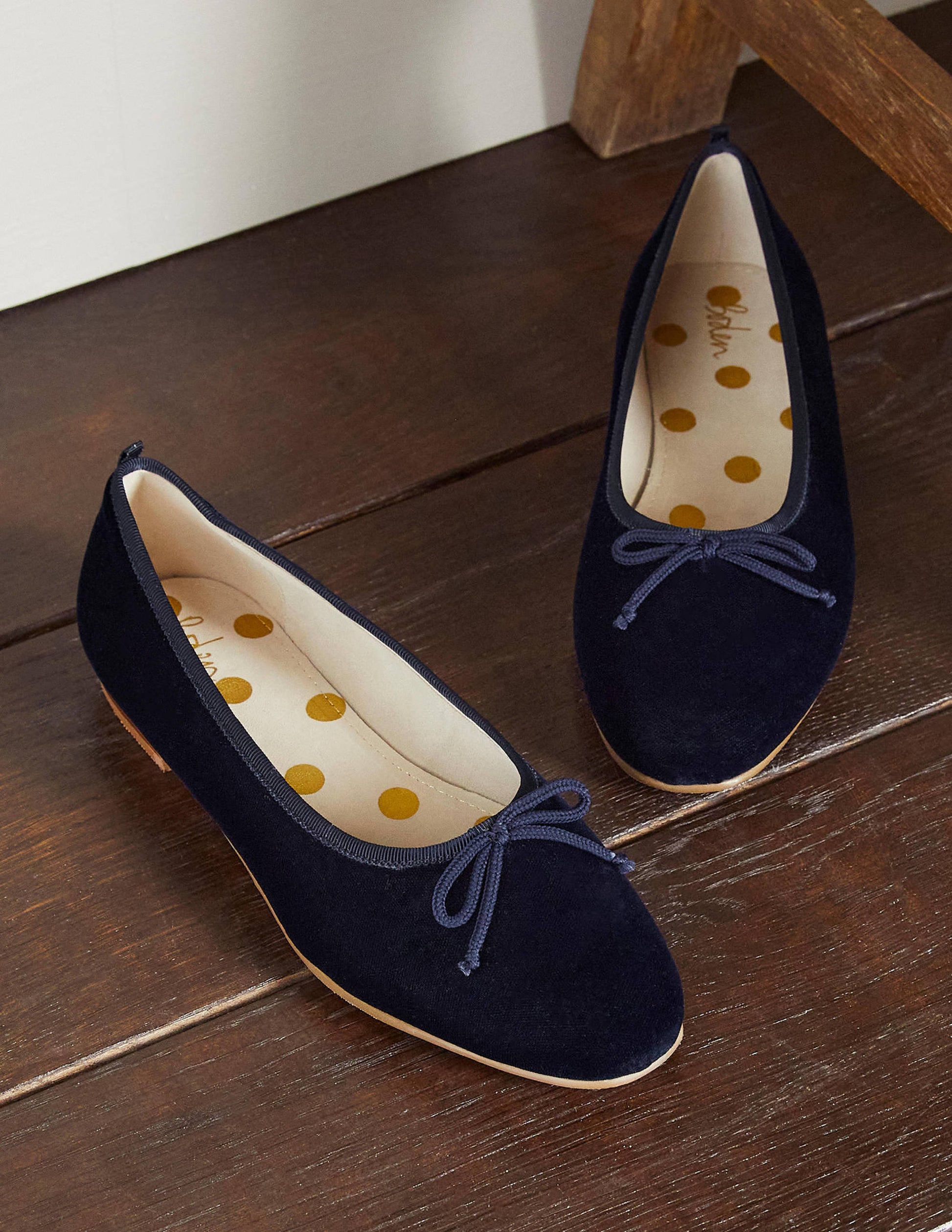 Hochgeschnittene Ballerinas-Navy, Samt-1