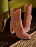 Bottines à talons carrés-Daim fauve