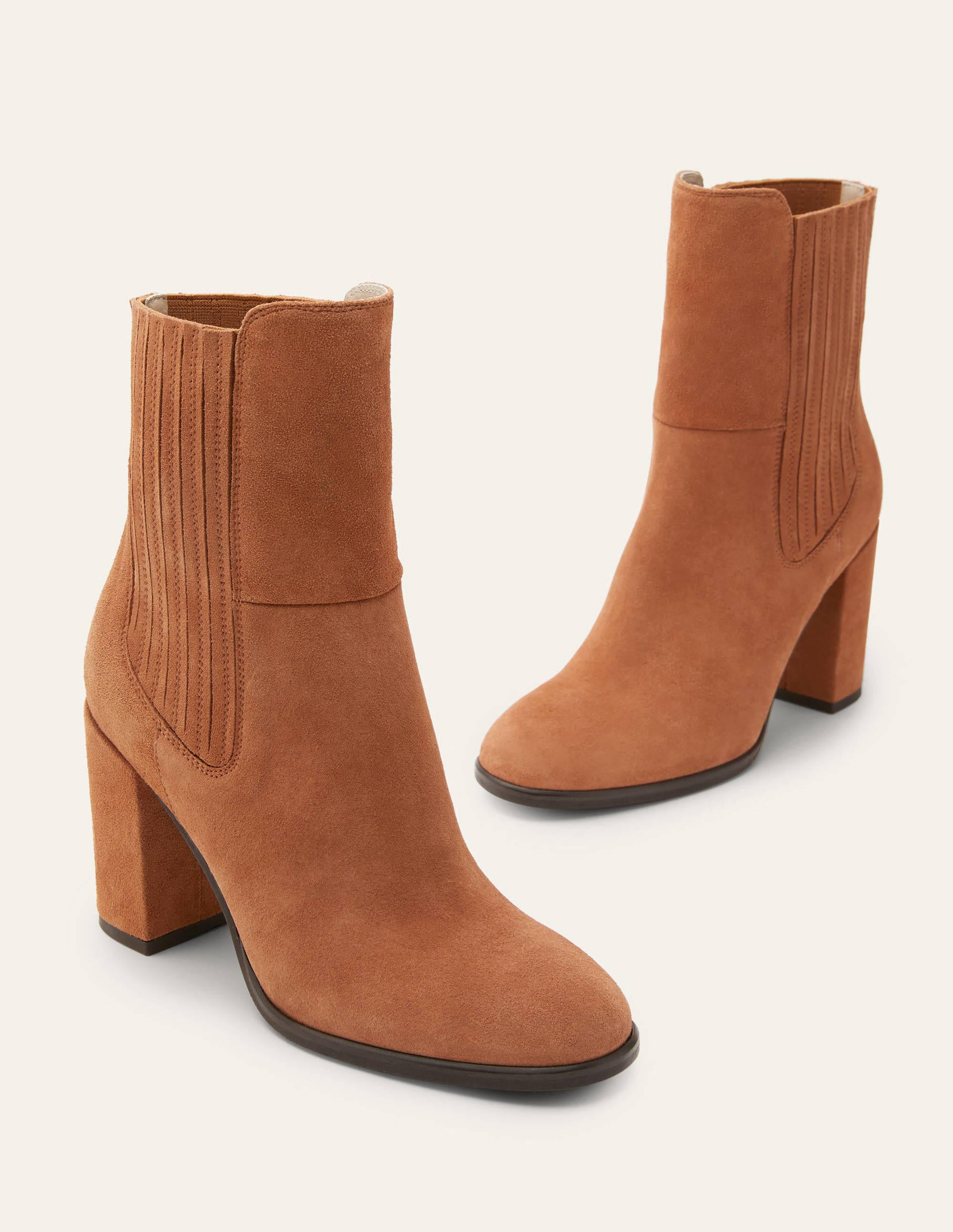 Bottines à talons carrés-Daim fauve - Image 4