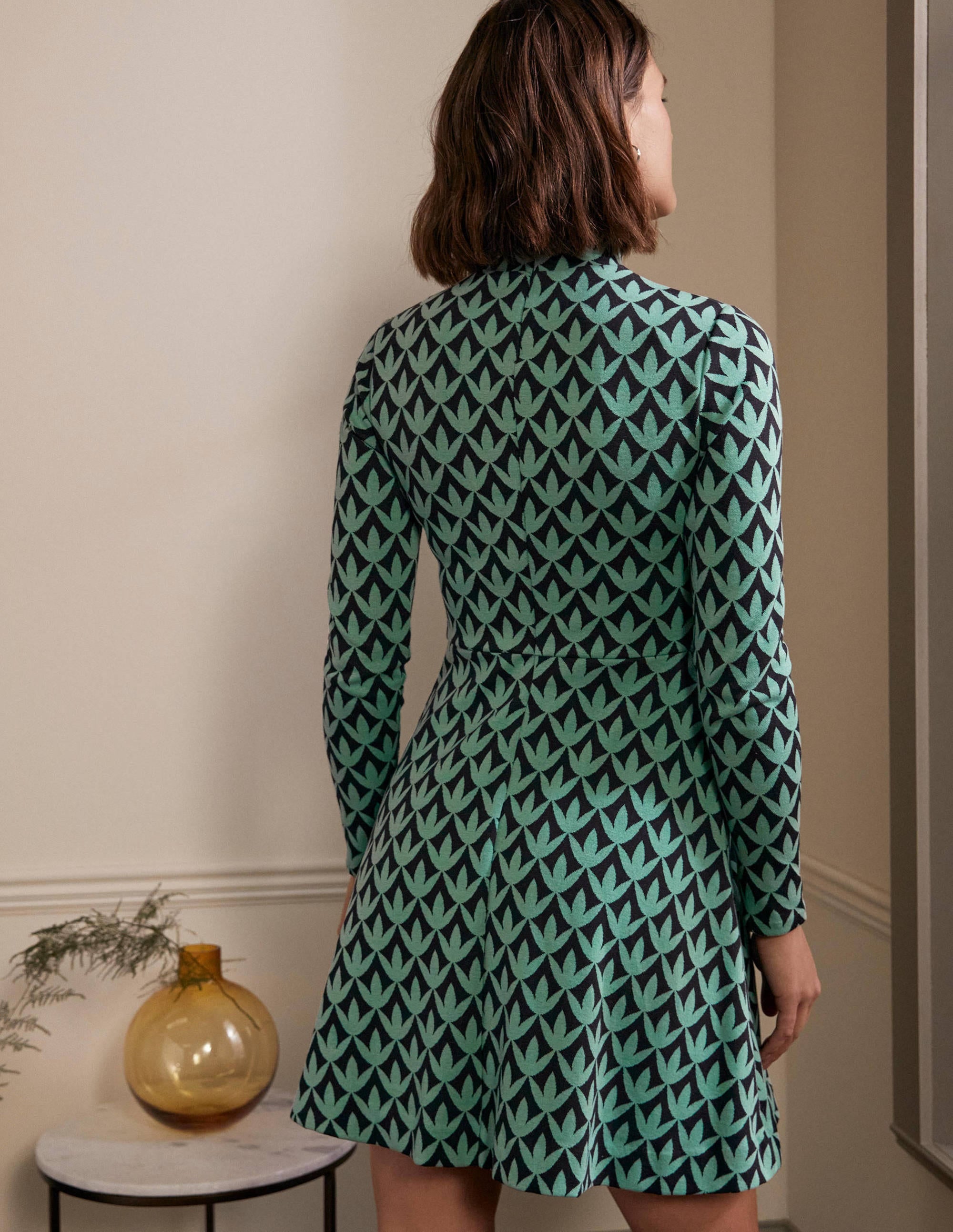 Jacquard-Kleid mit Stehkragen-DE_D9_Colour translations_Test077 - Image 3