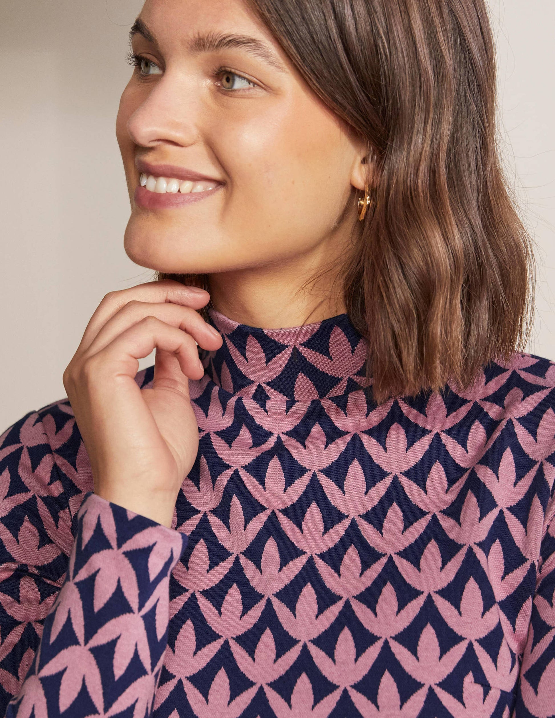 Robe à col montant en jacquard-Rose poussière, motif géométrique pétale-2