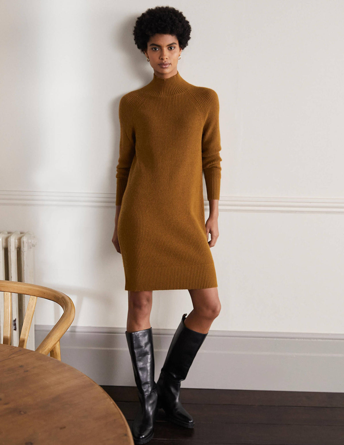 Strickkleid mit hohem Kragen-Altes Moosgrün - Image 5