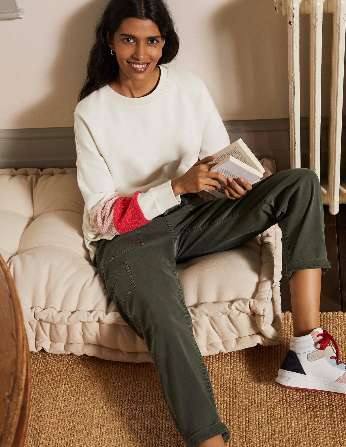 Jasmine Sweatshirt-Naturweiß/Teddy, Blockfarben - Image 3