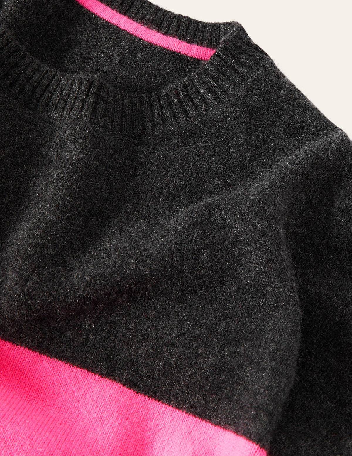 Margot Kaschmirpullover-Schwarzer Diamant, Neonstreifen-6