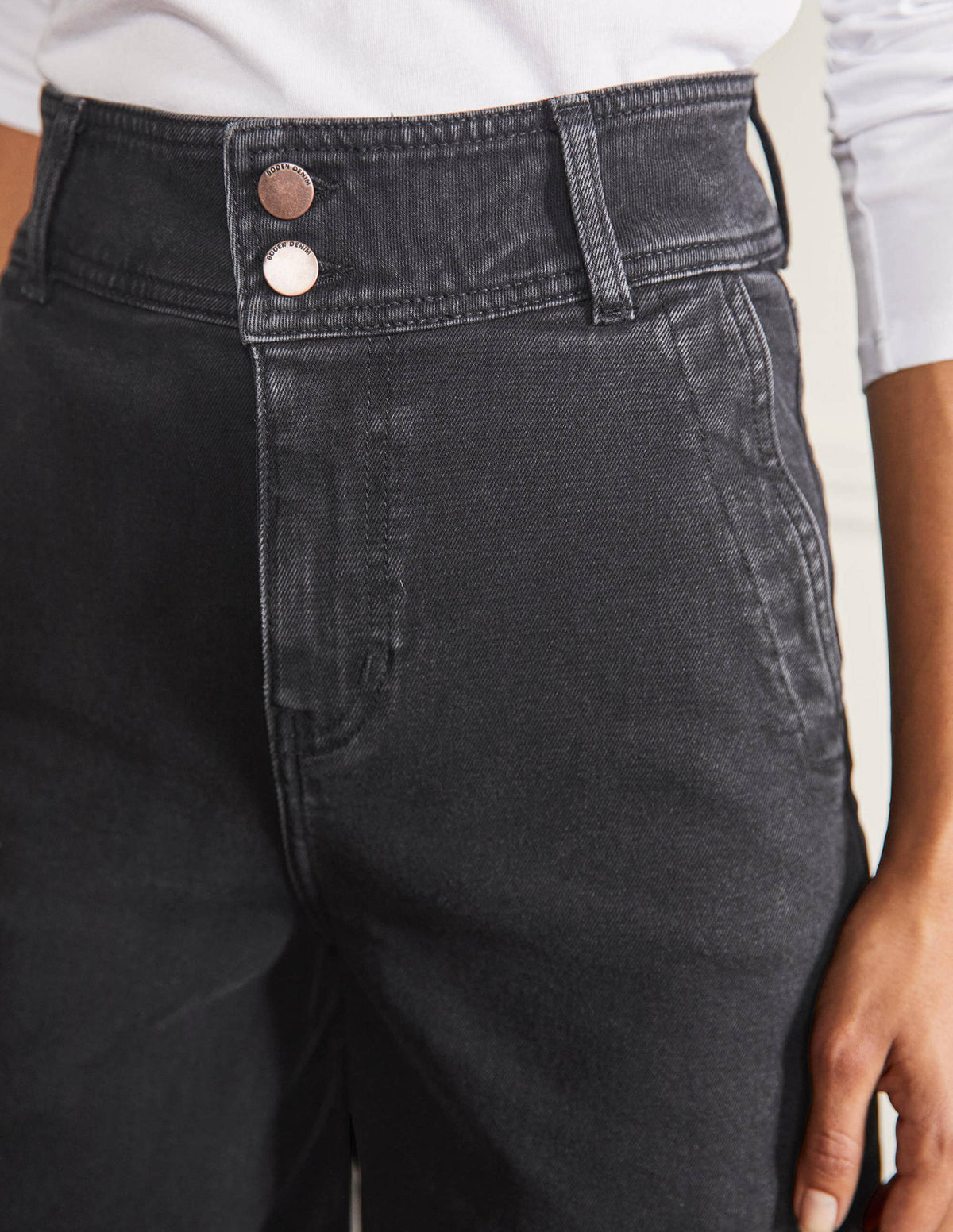 Culotte mit weitem Bein-Gewaschenes Schwarz - Image 1