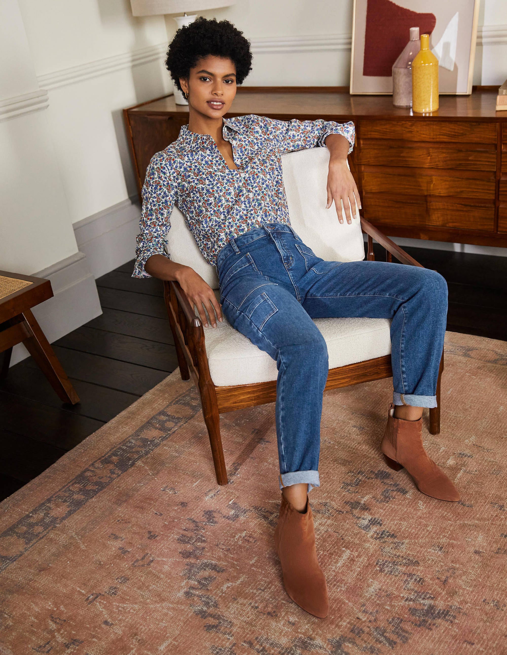 Schmal zulaufende Jeans mit aufgesetzten Taschen-Mittleres Vintageblau - Image 5