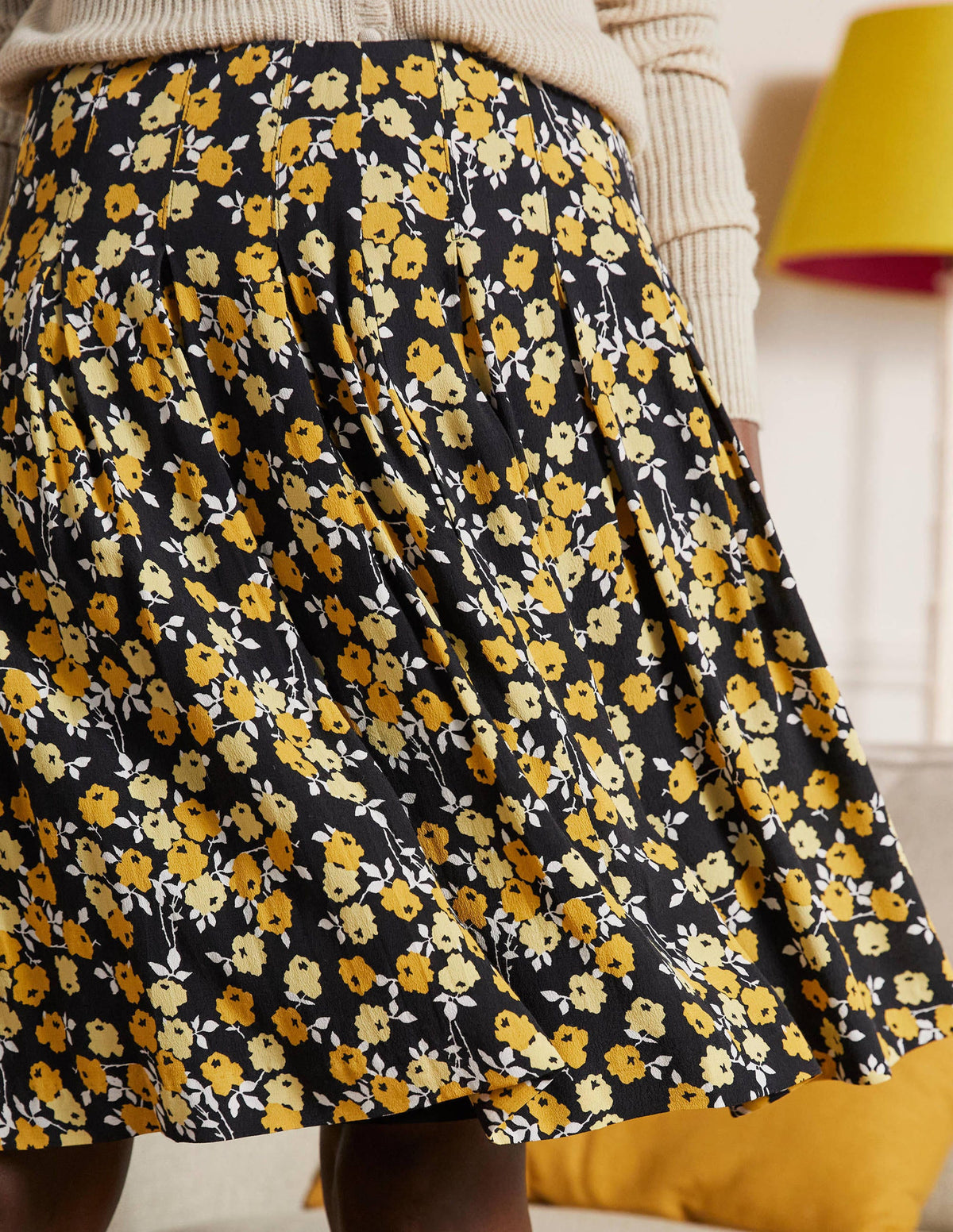 Victoria Pleated Skirt-Black, Abstract Sprig - Image 1