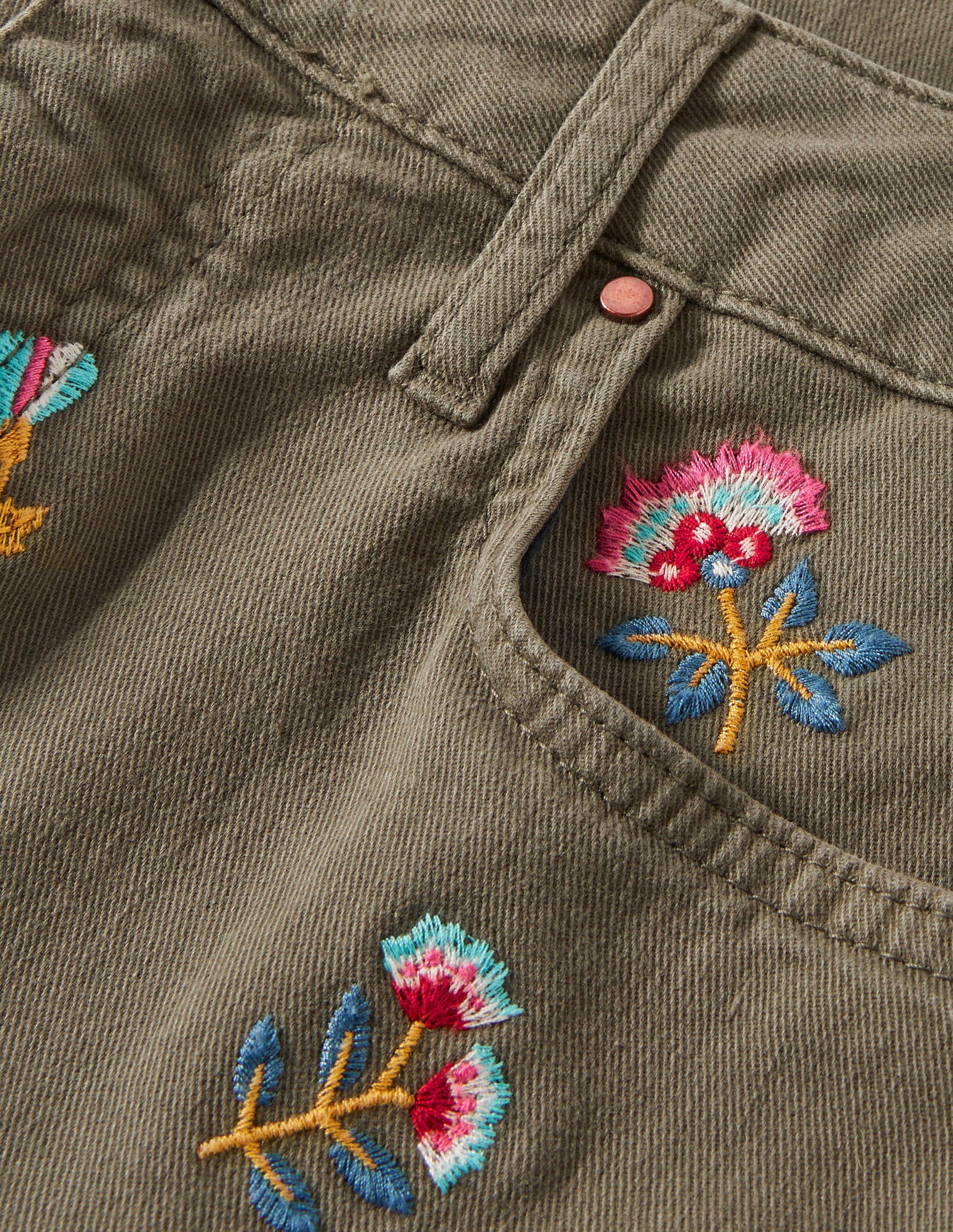 Girlfriend-Jeans-Sumpfgrün, Stickerei-6