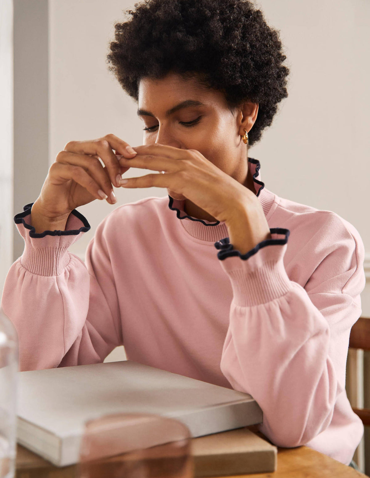 Sweatshirt mit Rüschendetail-Milchshake-2