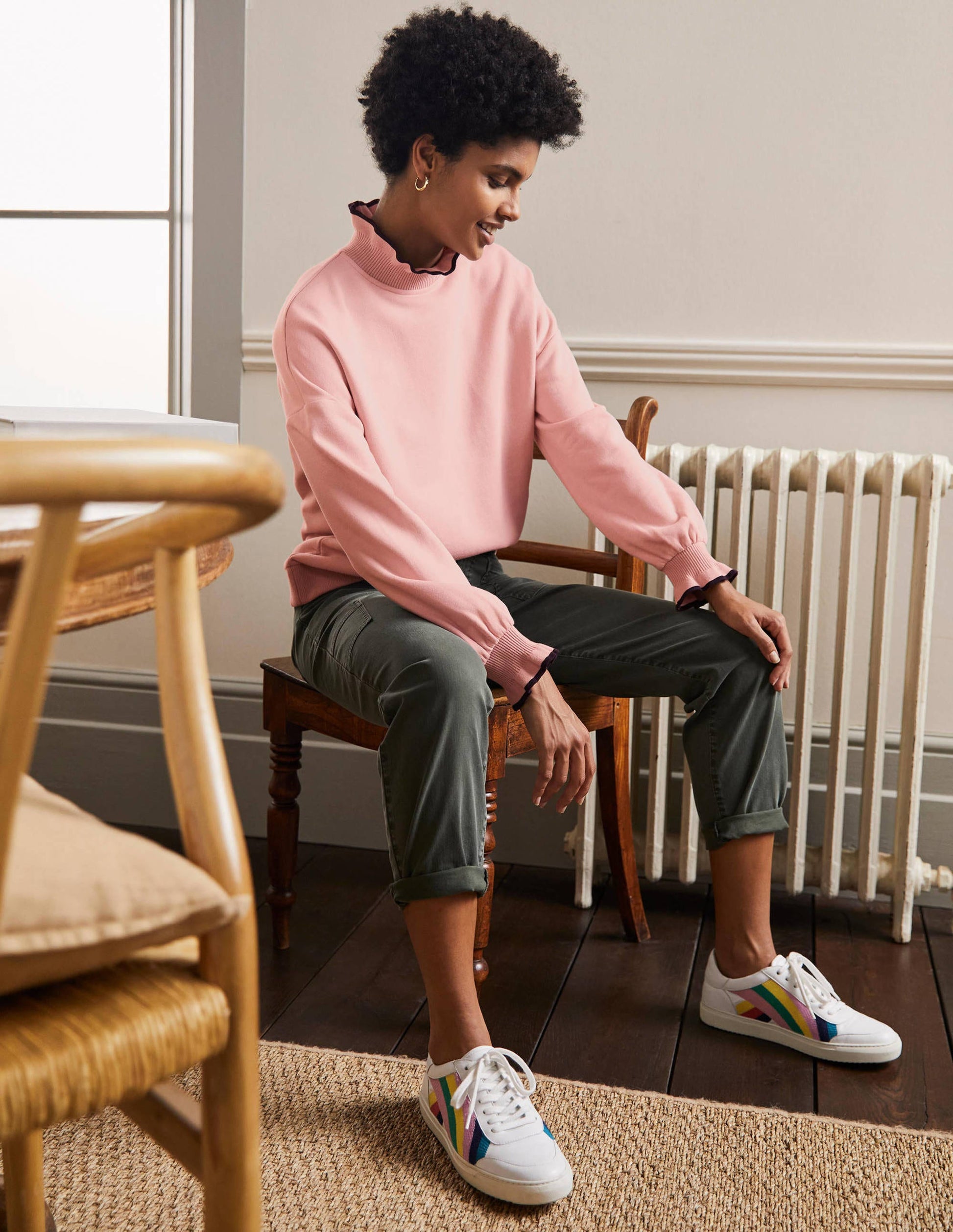 Sweatshirt mit Rüschendetail-Milchshake-4