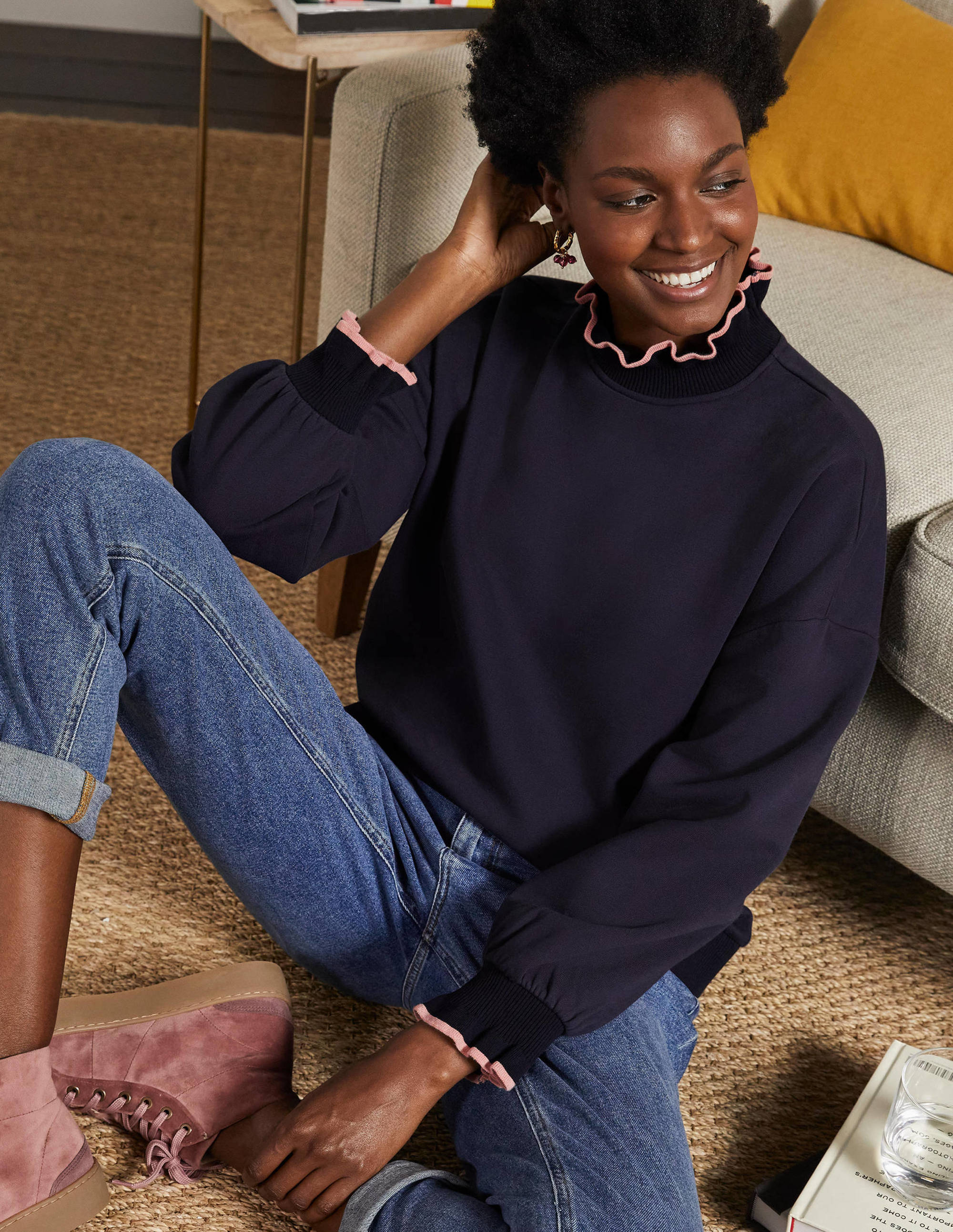 Sweatshirt mit Rüschendetail-Marineblau - Image 4