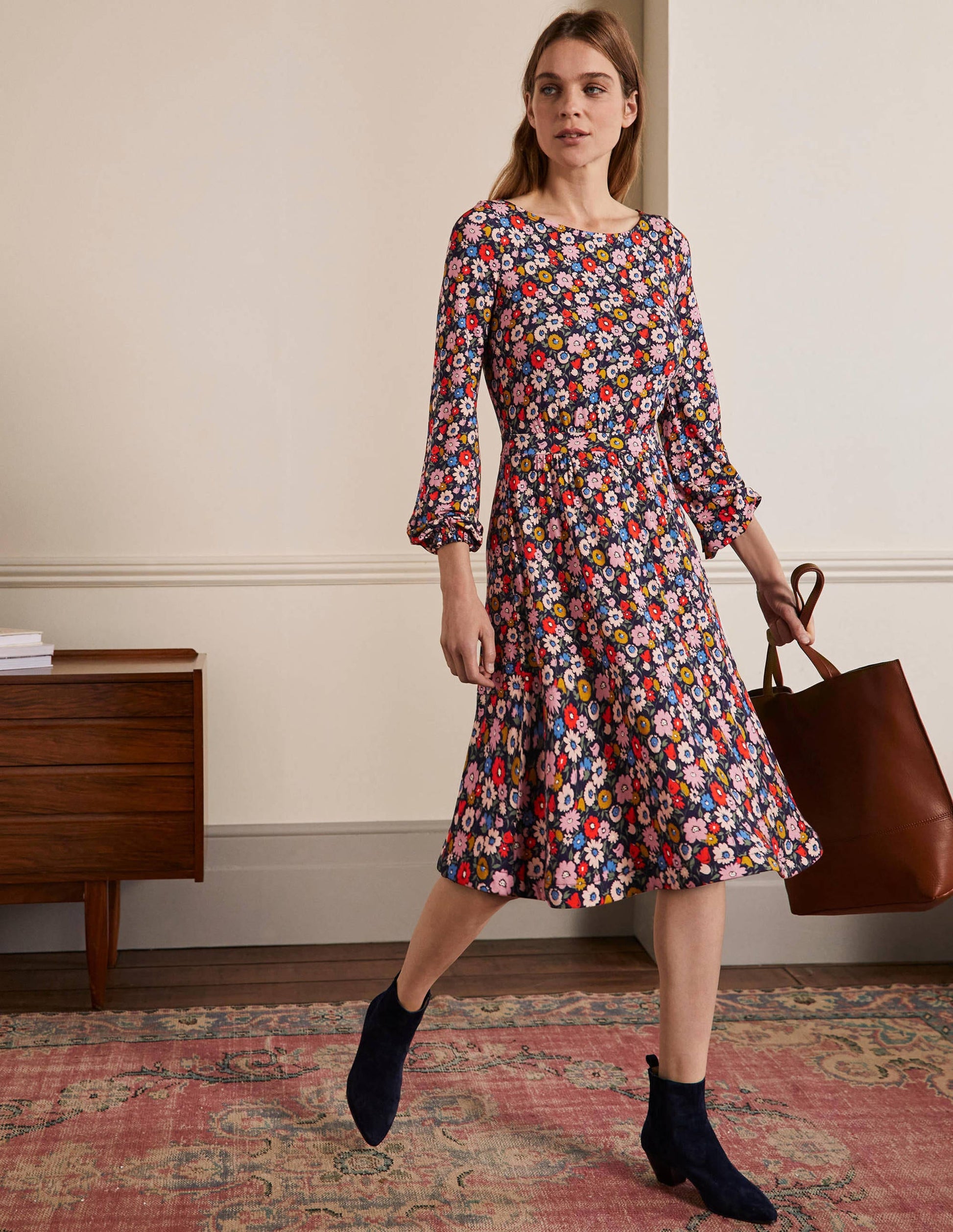 Robe midi Evelyn en jersey-Bleu marine foncé, motif Elegant Bloom-4
