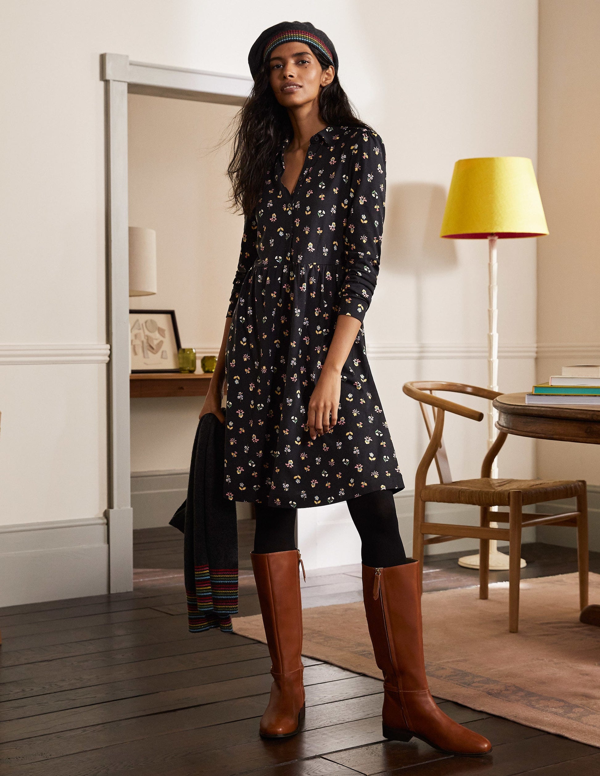 Robe-chemise Alma en jersey-Noir, motif Dainty Floral-4