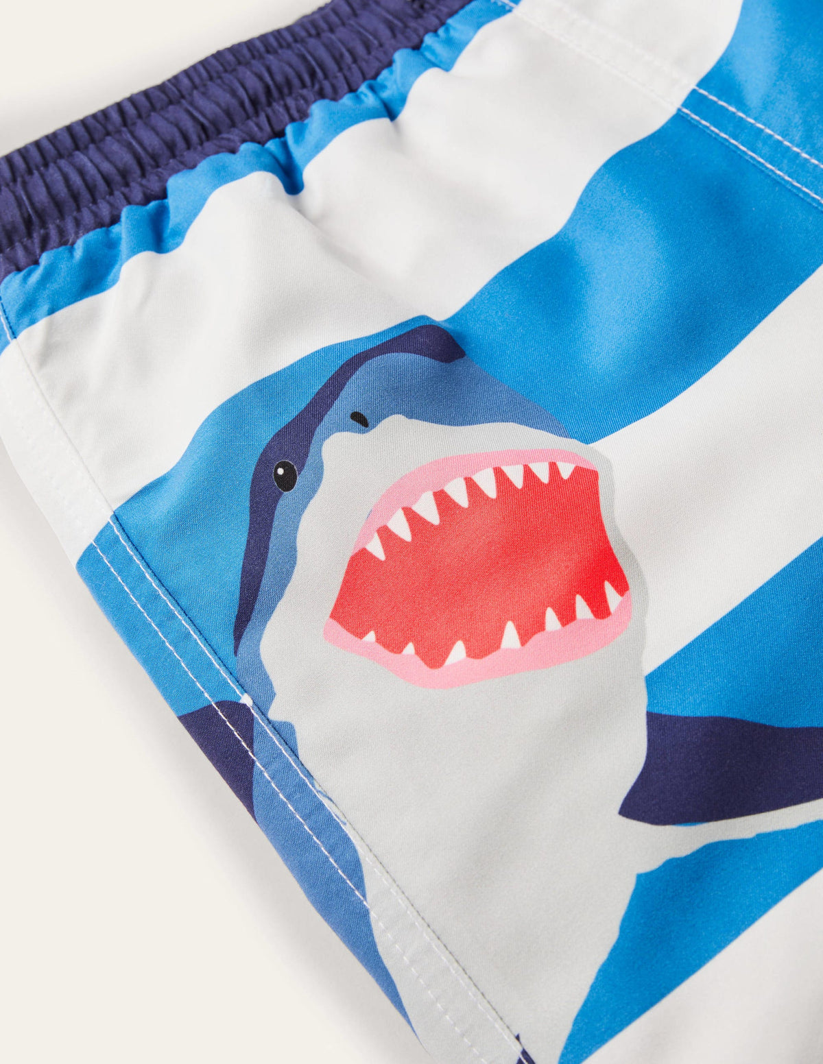 Gemusterte Badeshorts-Marokkoblau, Haie - Image 3