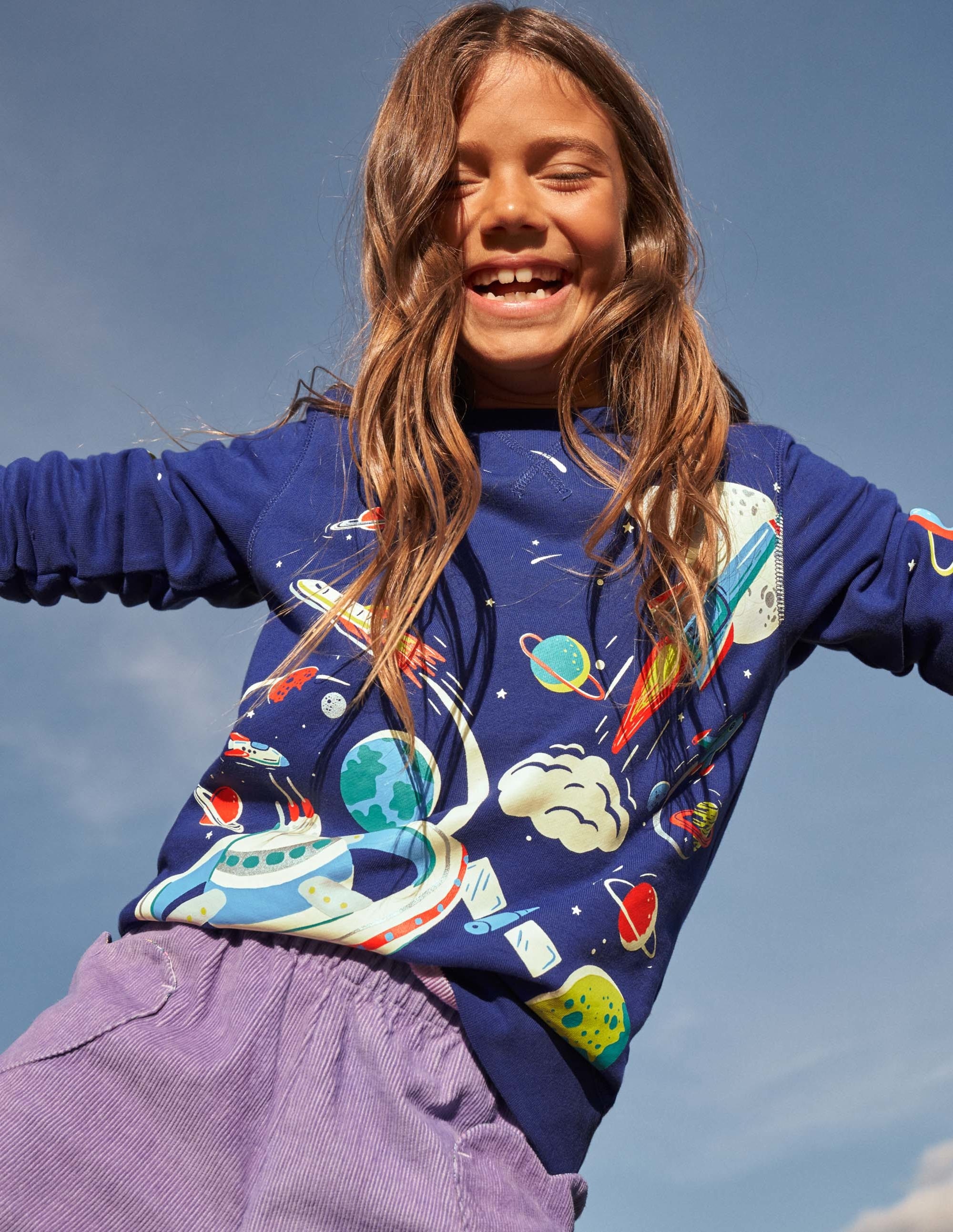Glowing Space Sweatshirt-Motif spatial bleu marine écolier - Image 5