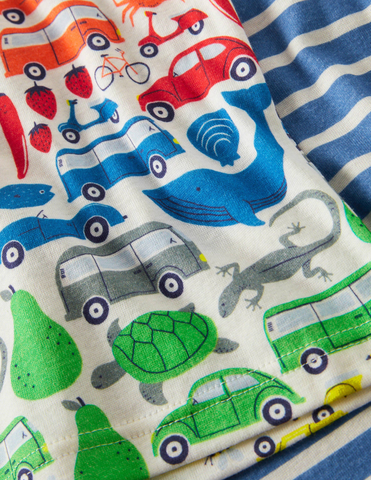 Kurzer Schlafanzug mit anliegender Passform im 2er-Pack-Naturweiß, Regenbogen/Road-Trip-Motiv-3
