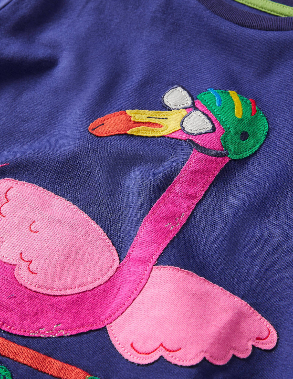 T-Shirt mit fröhlicher Tierapplikation-Segelblau, Flamingo - Image 3