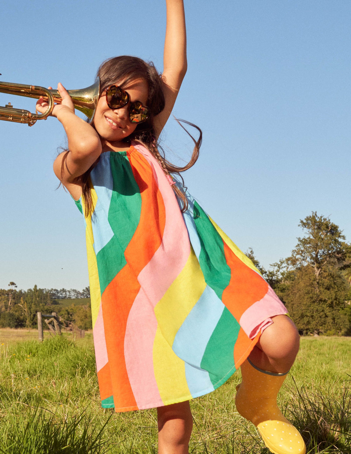 Gewebtes Kleid mit Trägern-Bunt, Regenbogenwellen - Image 5