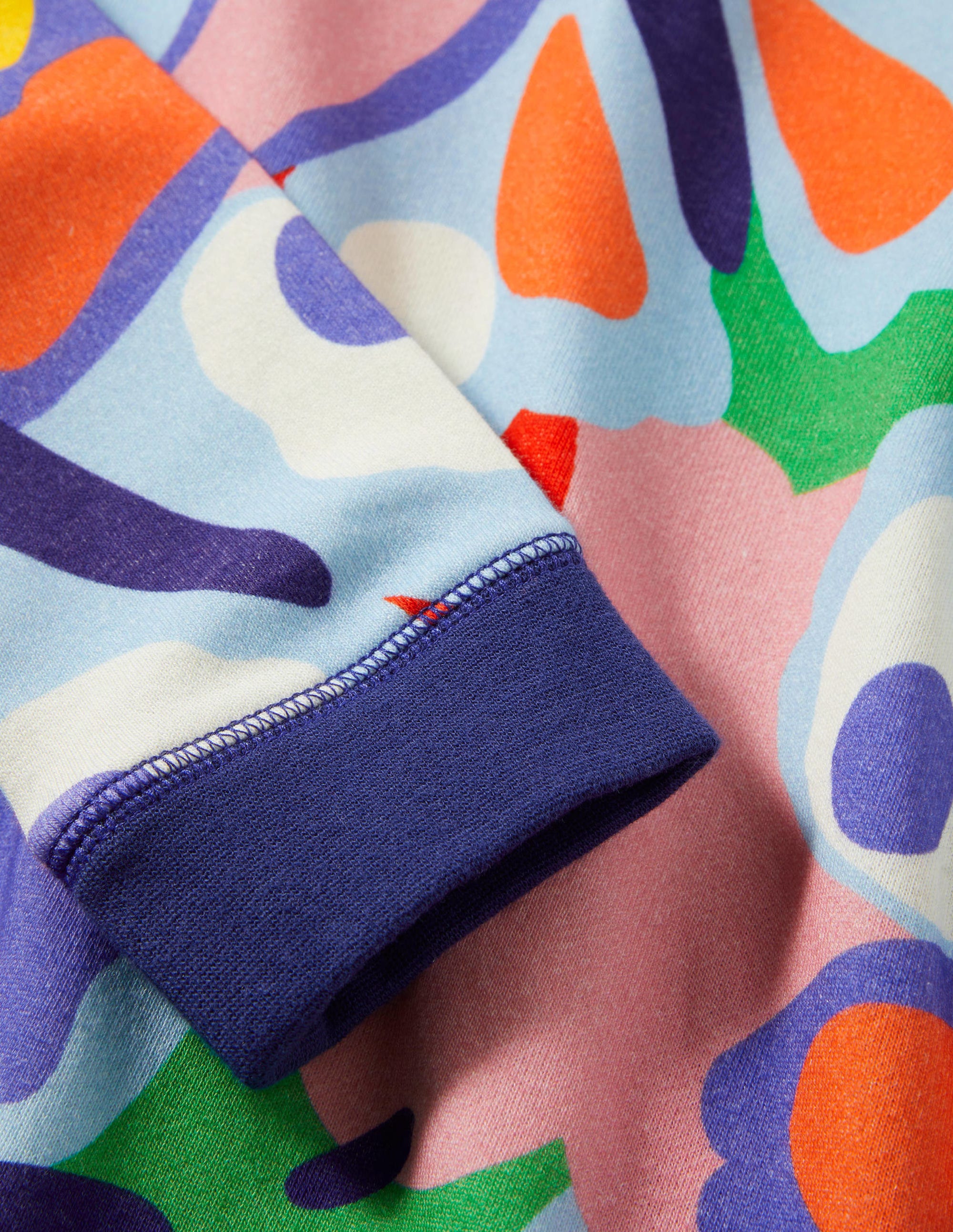 Gemusterter Hoodie-Bunt, Schmetterlingsmuster - Image 3
