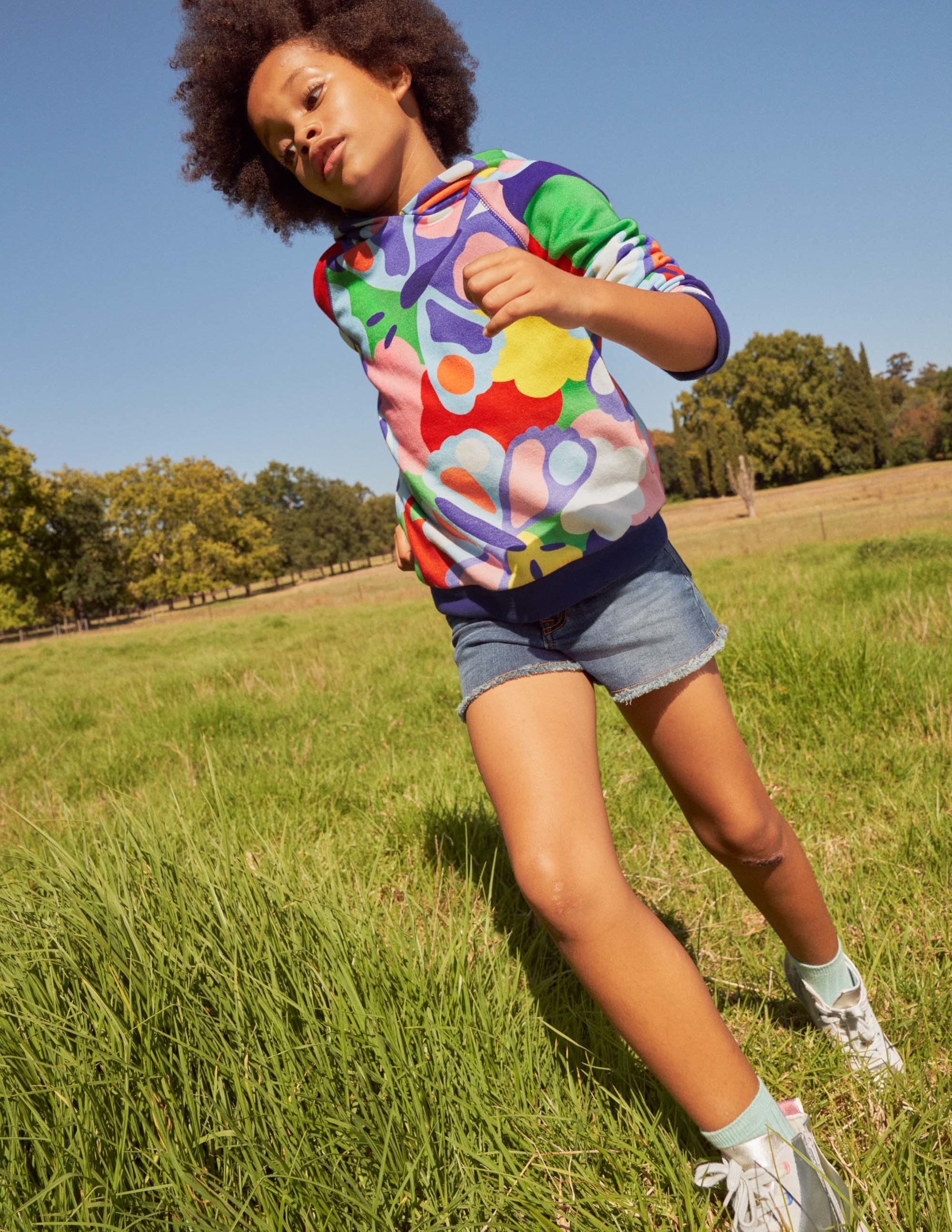 Gemusterter Hoodie-Bunt, Schmetterlingsmuster - Image 4