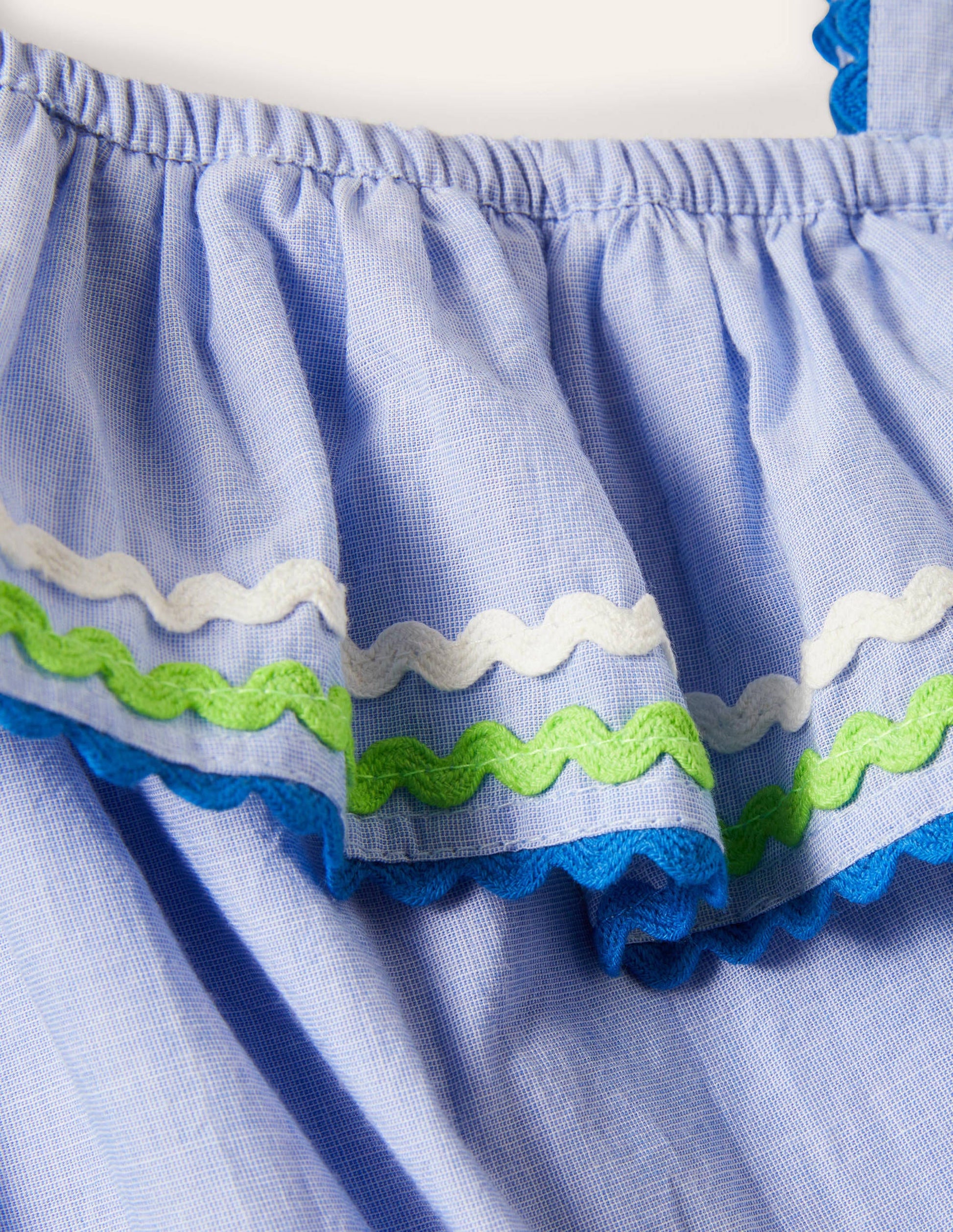 Einseitig schulterfreier Einteiler mit Zickzackborten-Faux-Uni-3