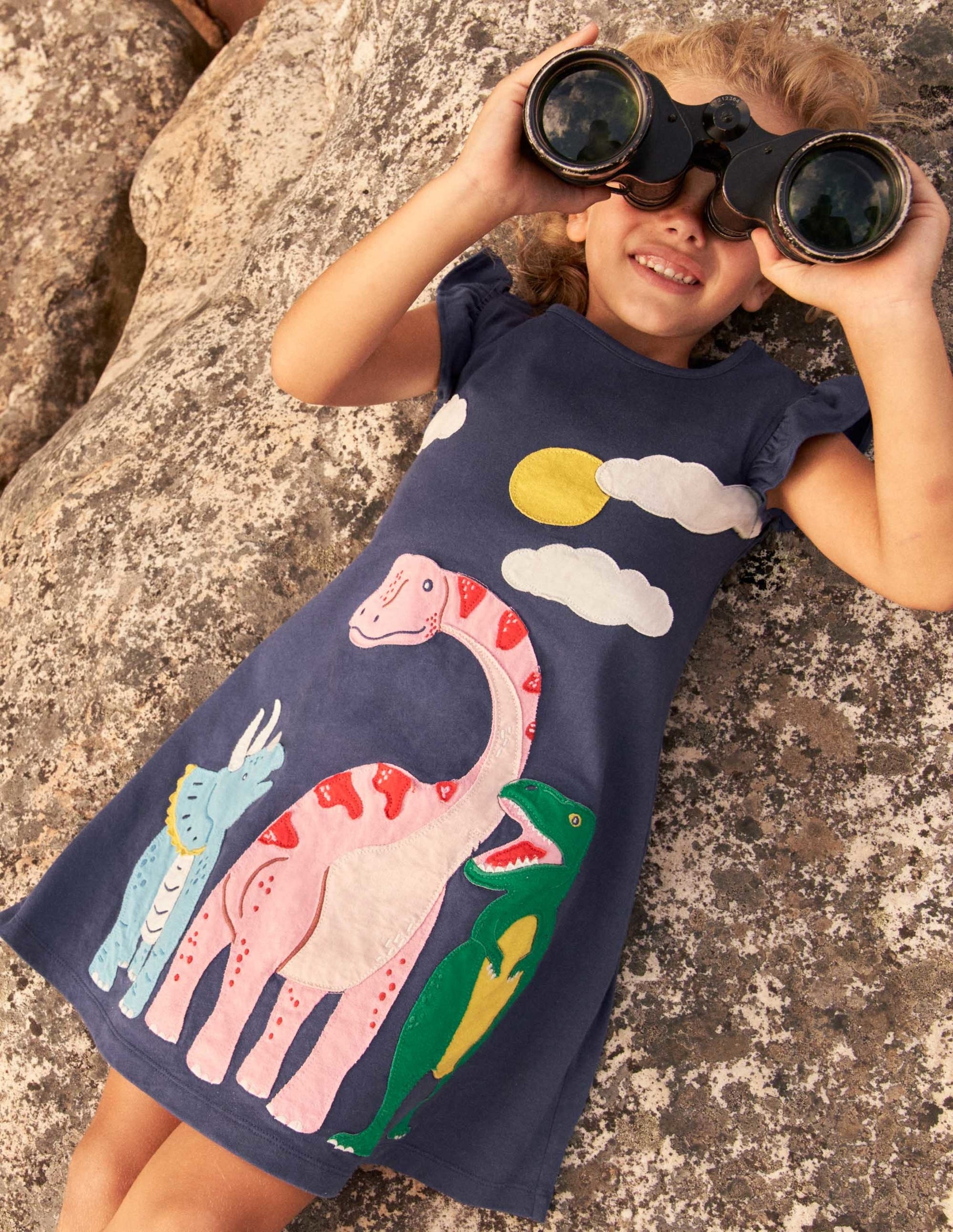 Kleid mit Rüschenärmeln und Applikation-Dunkles Segelblau, Dinosaurier-5