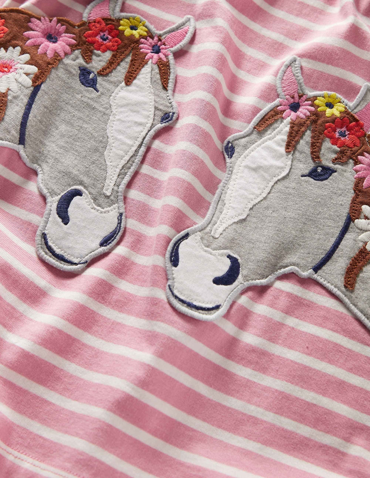 Tunika mit applizierter Tasche-Mandelblütenrosa/Naturweiß, Pferd - Image 3
