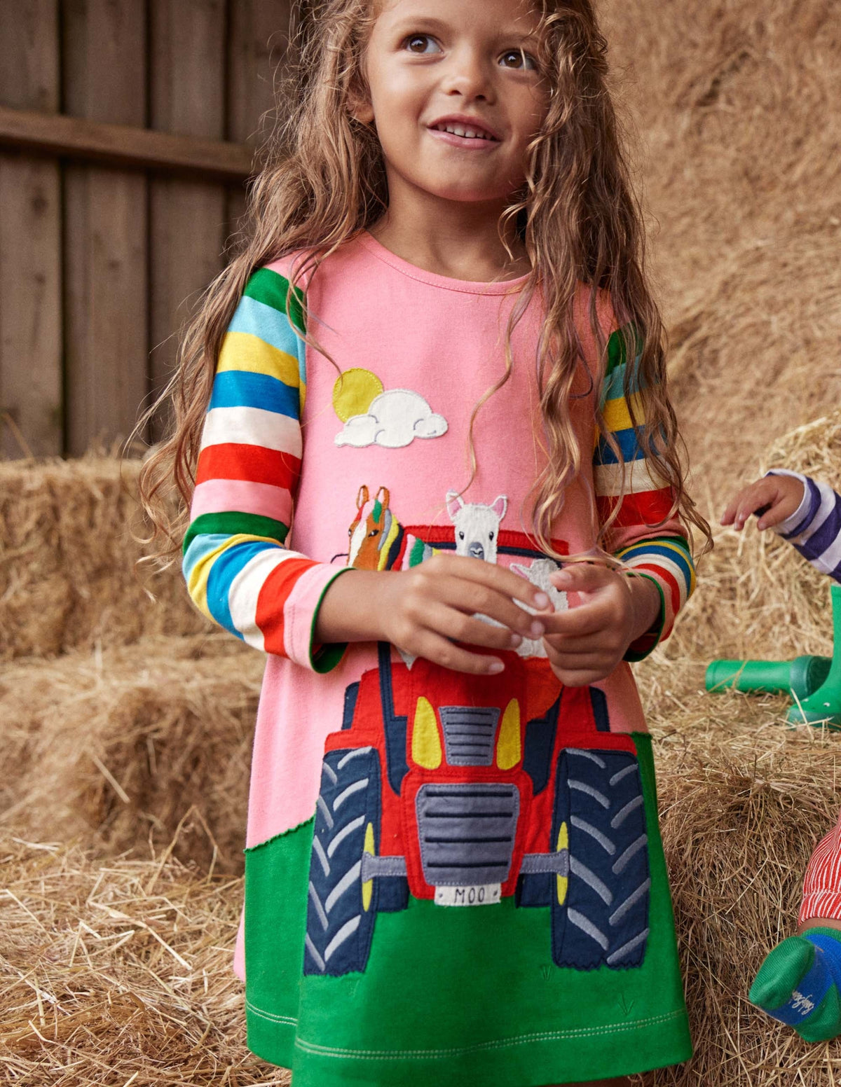 Langärmliges Kleid mit Applikation-Helles Blütenrosa, Traktor - Image 5