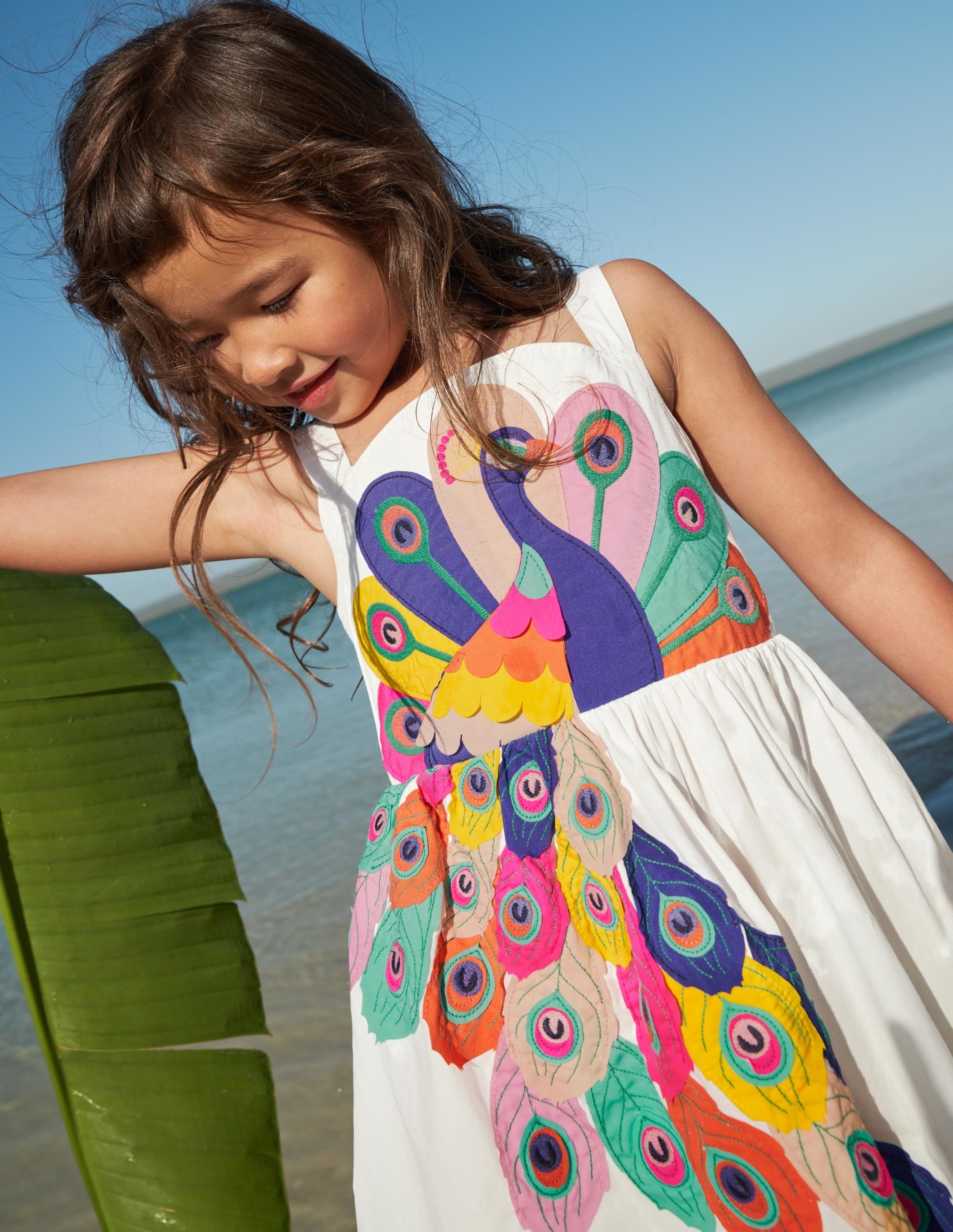 Kleid mit Pfau-Applikation-Naturweiß - Image 4