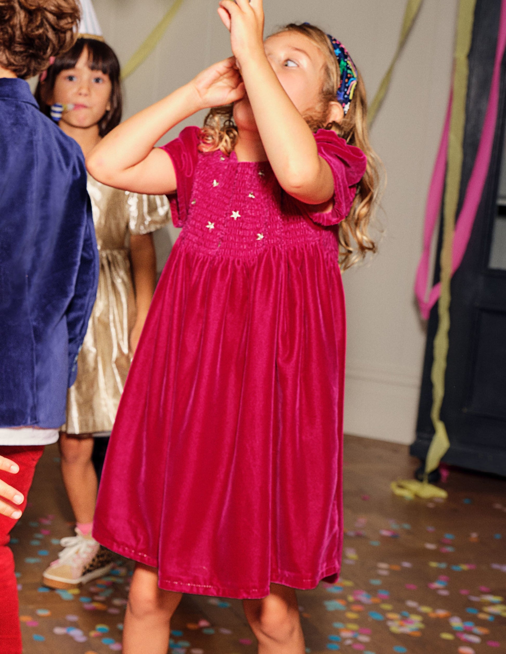 Smok-Partykleid aus Samt-Zuckerstangenrosa-5