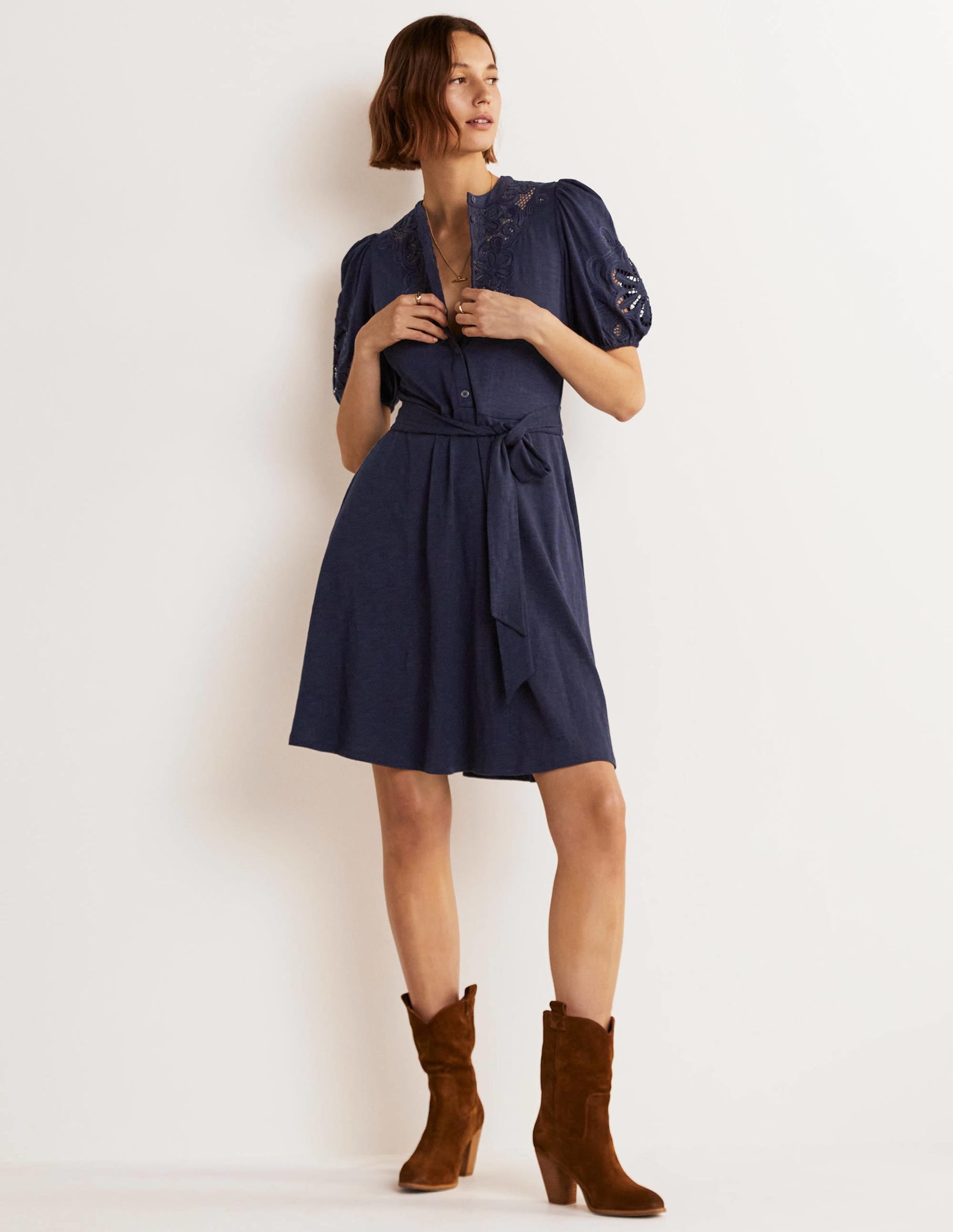 Robe-chemise brodée en jersey-Bleu marine - Image 6
