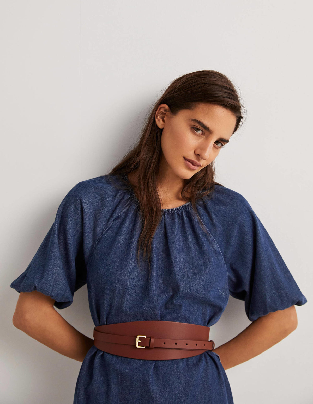 Säulen-Midikleid mit Puffärmeln-Mittleres Denim - Image 5