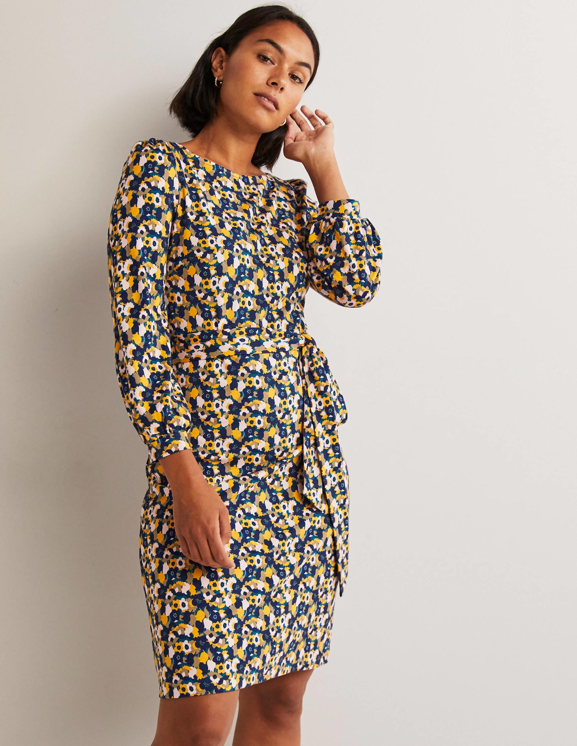 Jersey-Etuikleid mit Bindeband-Navy, Tulpen - Image 1