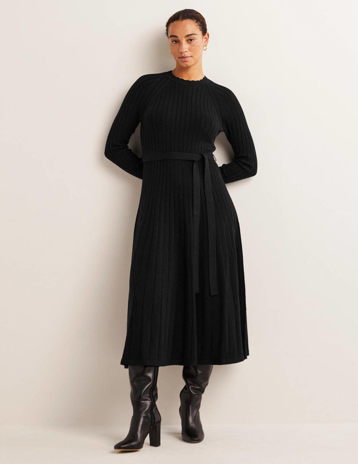 Midi-Strickkleid mit Rippdetails-Schwarz - Image 1