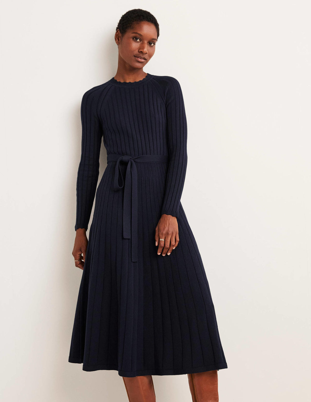 Midi-Strickkleid mit Rippdetails-Marineblau - Image 4