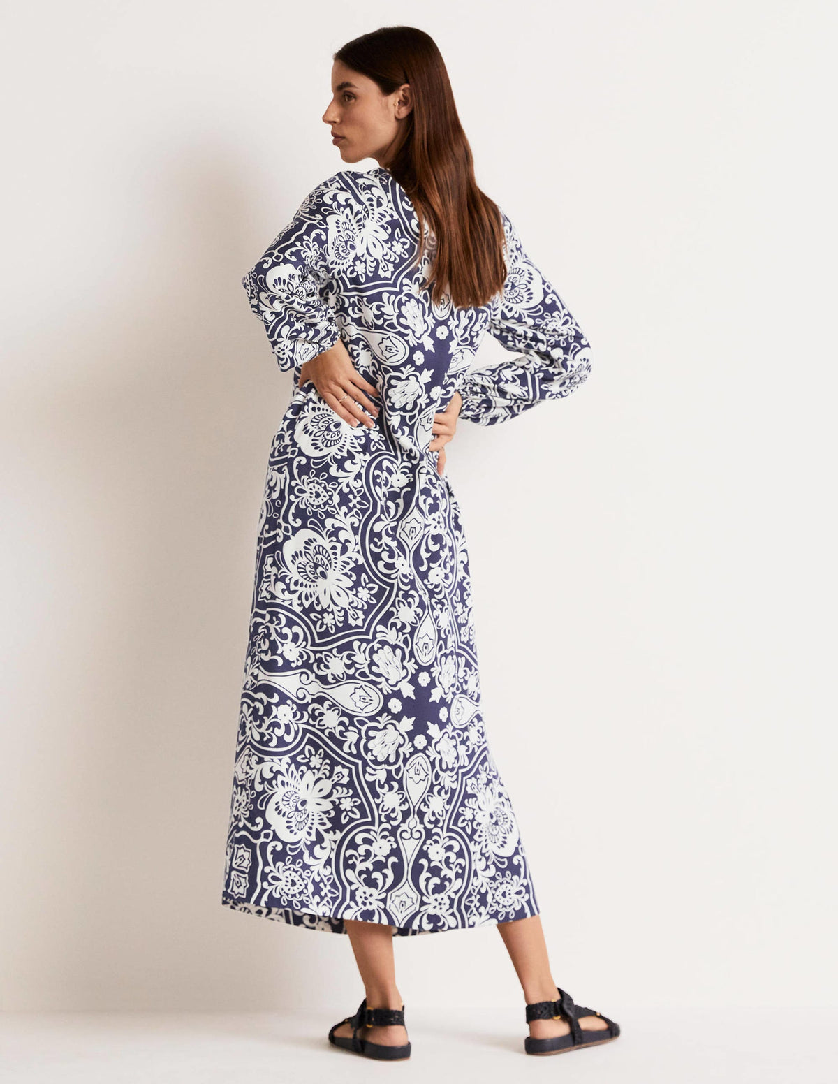 Langärmliges Säulen-Midikleid-Navy, Blütenornamente-8